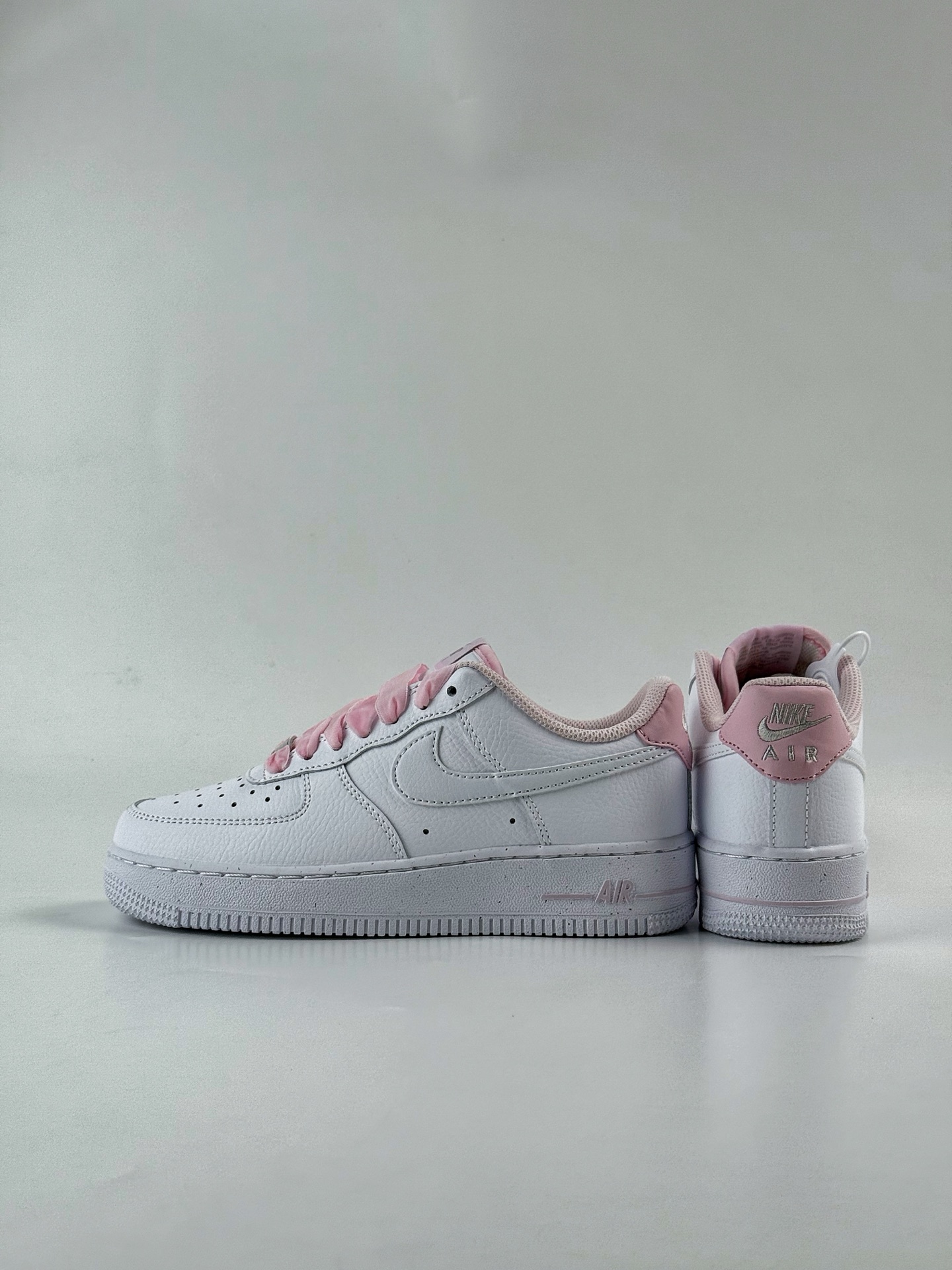 Nike Air Force 1 Low 07 白粉 HV4403-601