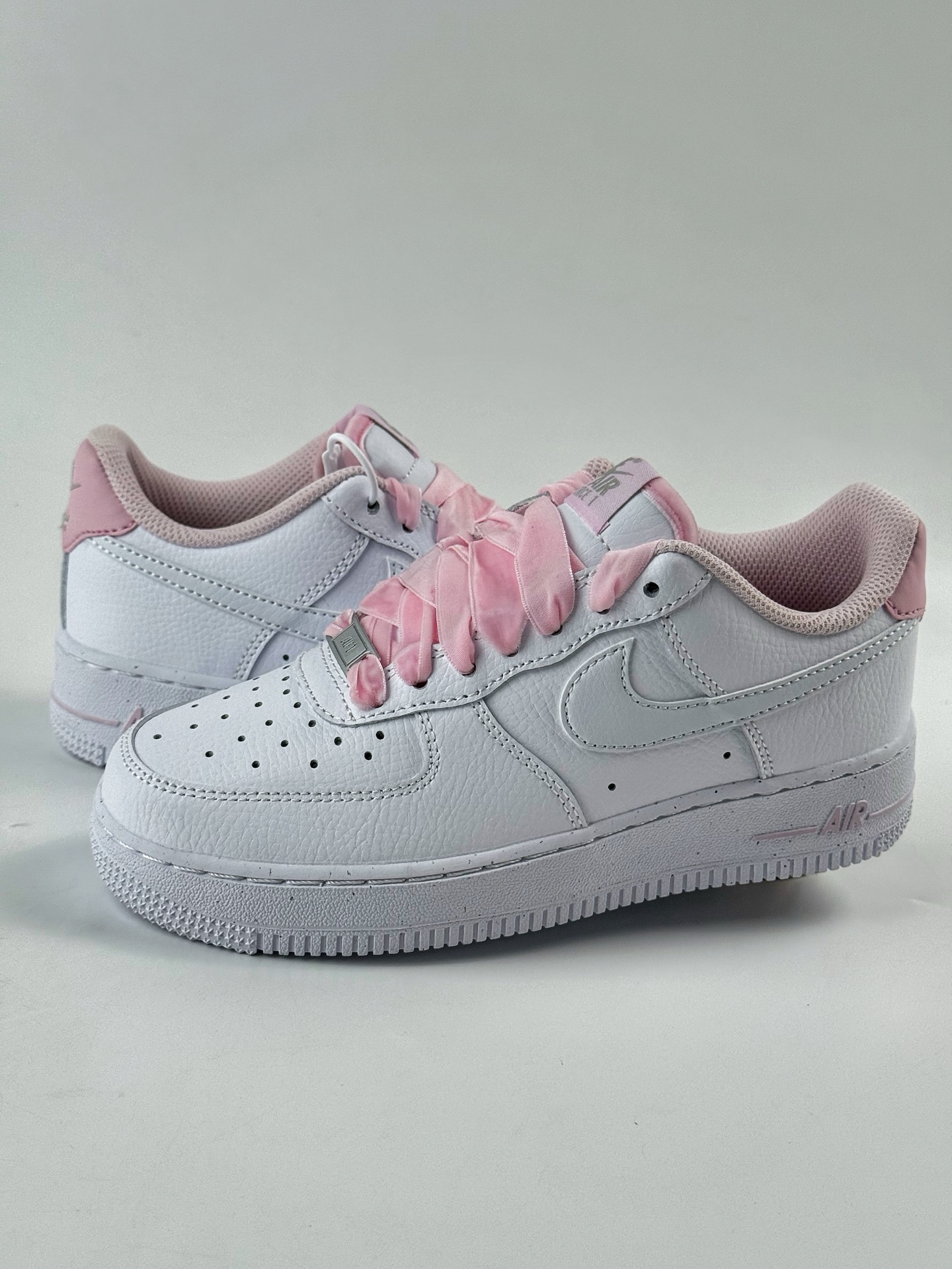 Nike Air Force 1 Low 07 白粉 HV4403-601
