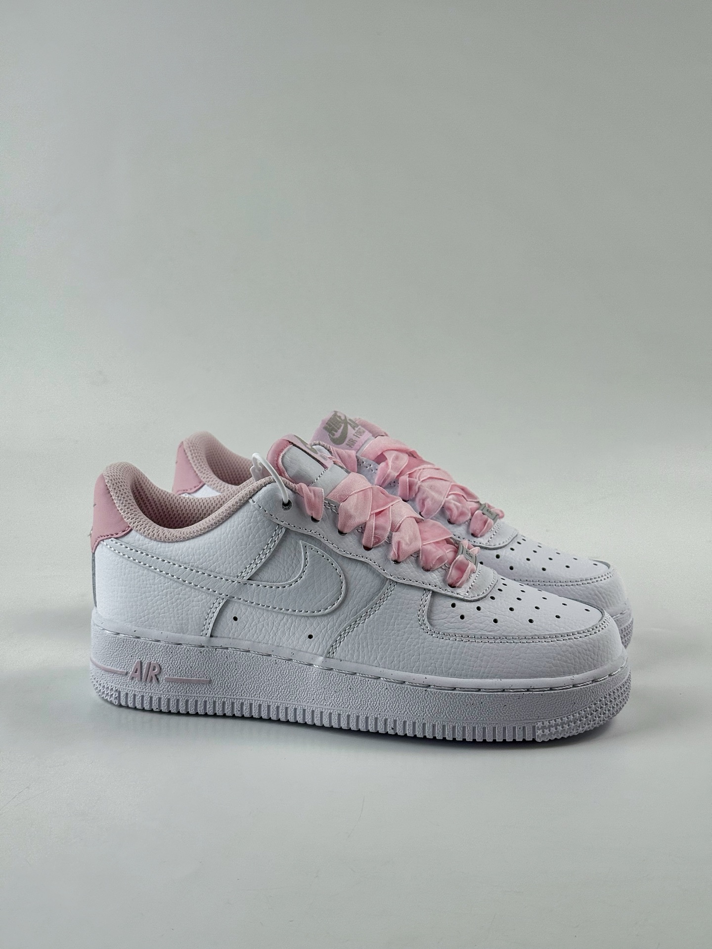 Nike Air Force 1 Low 07 白粉 HV4403-601