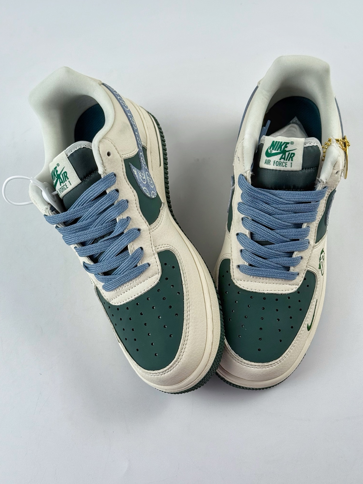 Nike Air Force 1 Low 07 x GUCCI 白绿蓝小勾 DD1982-300