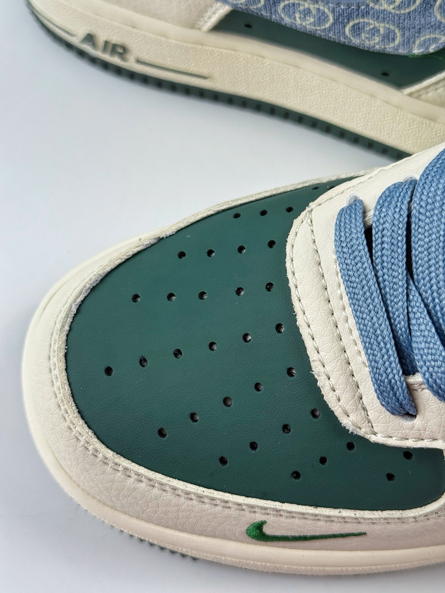 Nike Air Force 1 Low 07 x GUCCI 白绿蓝小勾 DD1982-300