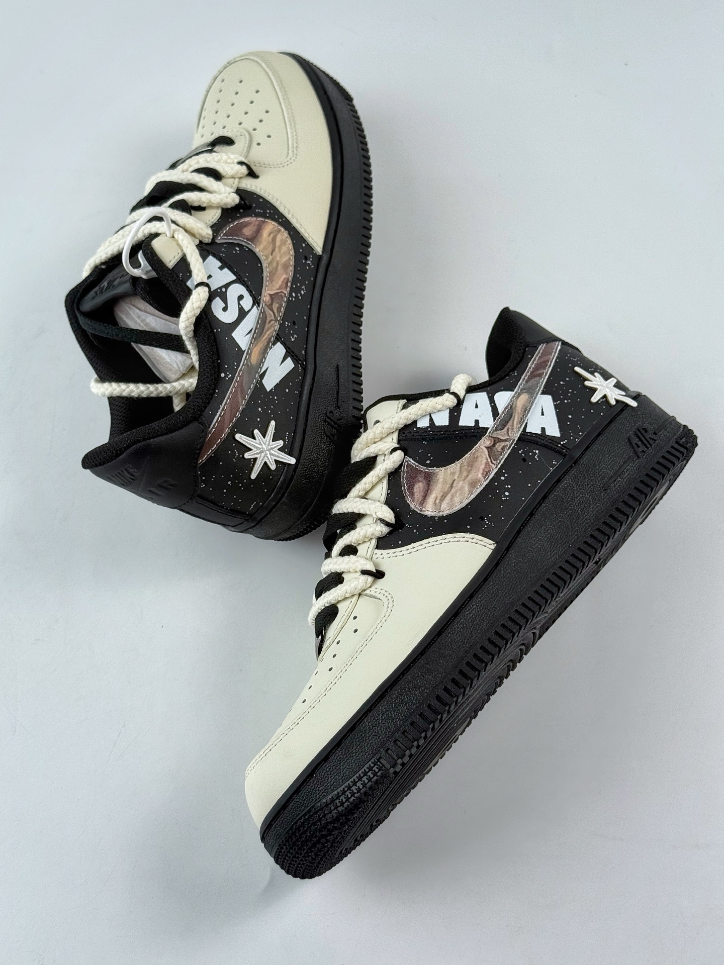 Nike Air Force 1 Low 07 科幻系列 皮革 黑武士 遨游木星 黑米 DX2920-001