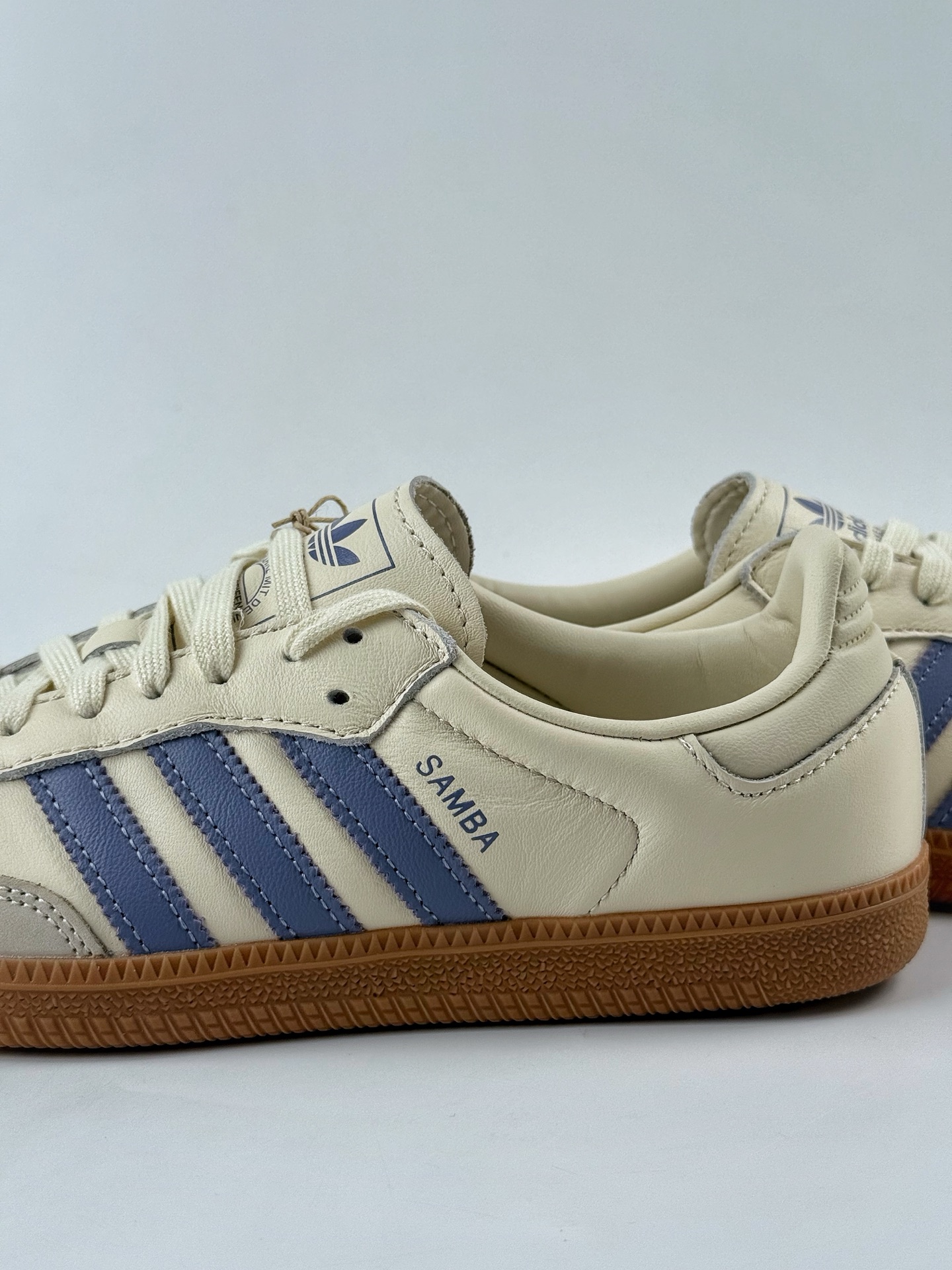 Adidas Samba 休闲板鞋 性价比天花板 JS1362