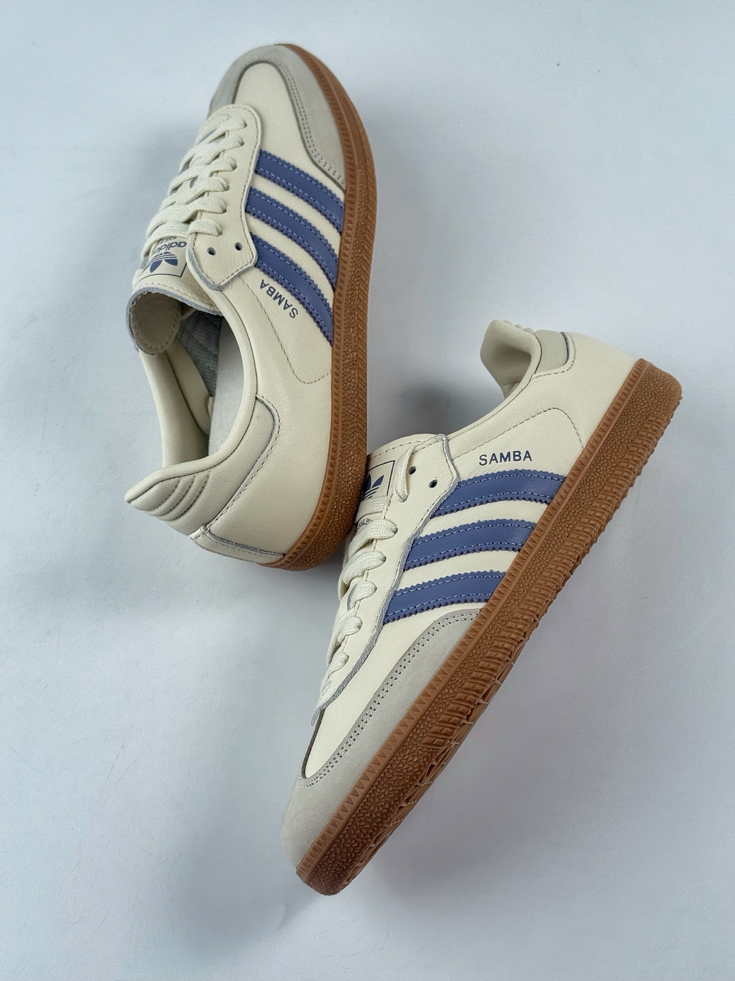 Adidas Samba 休闲板鞋 性价比天花板 JS1362