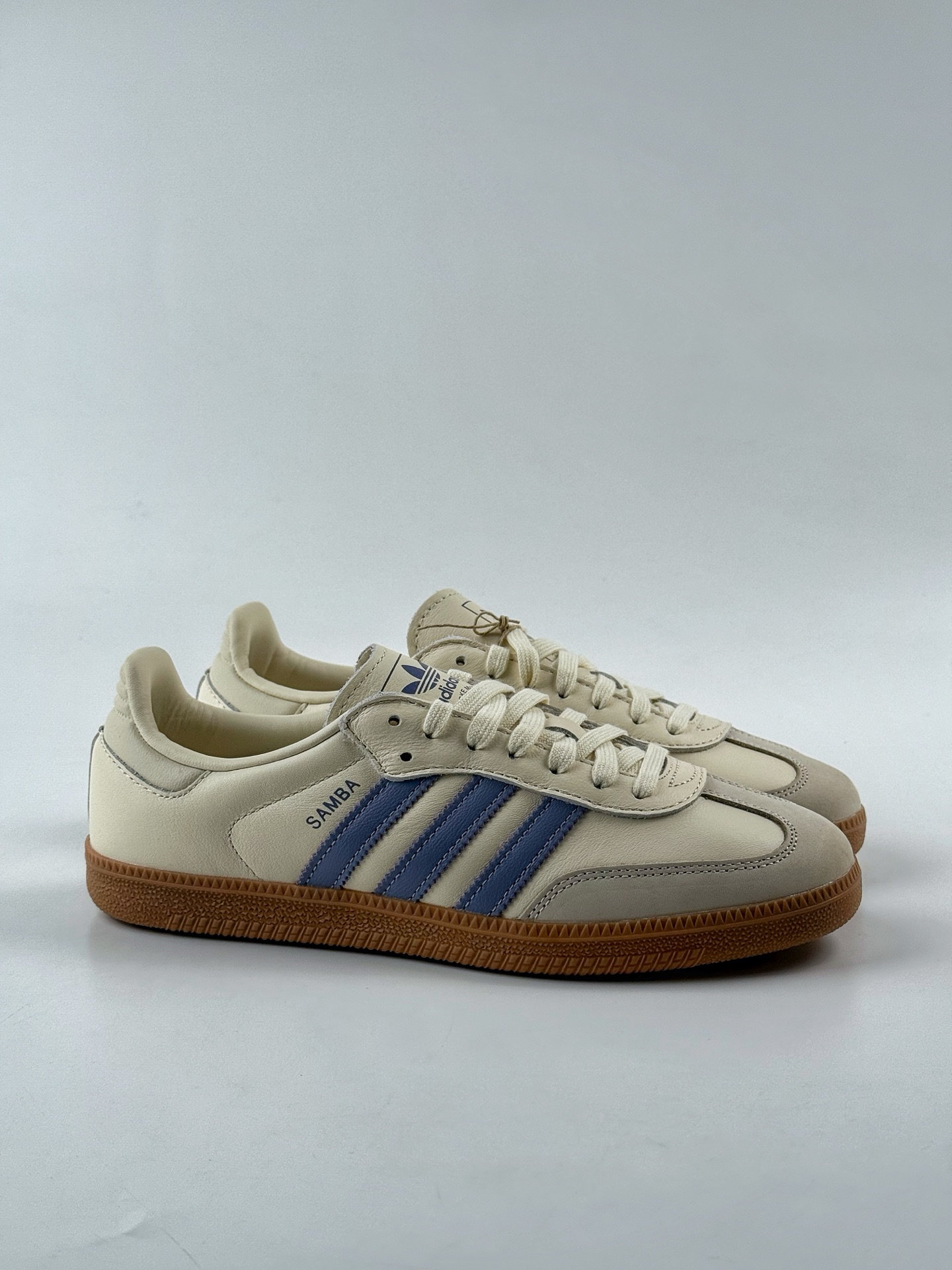 Adidas Samba 休闲板鞋 性价比天花板 JS1362