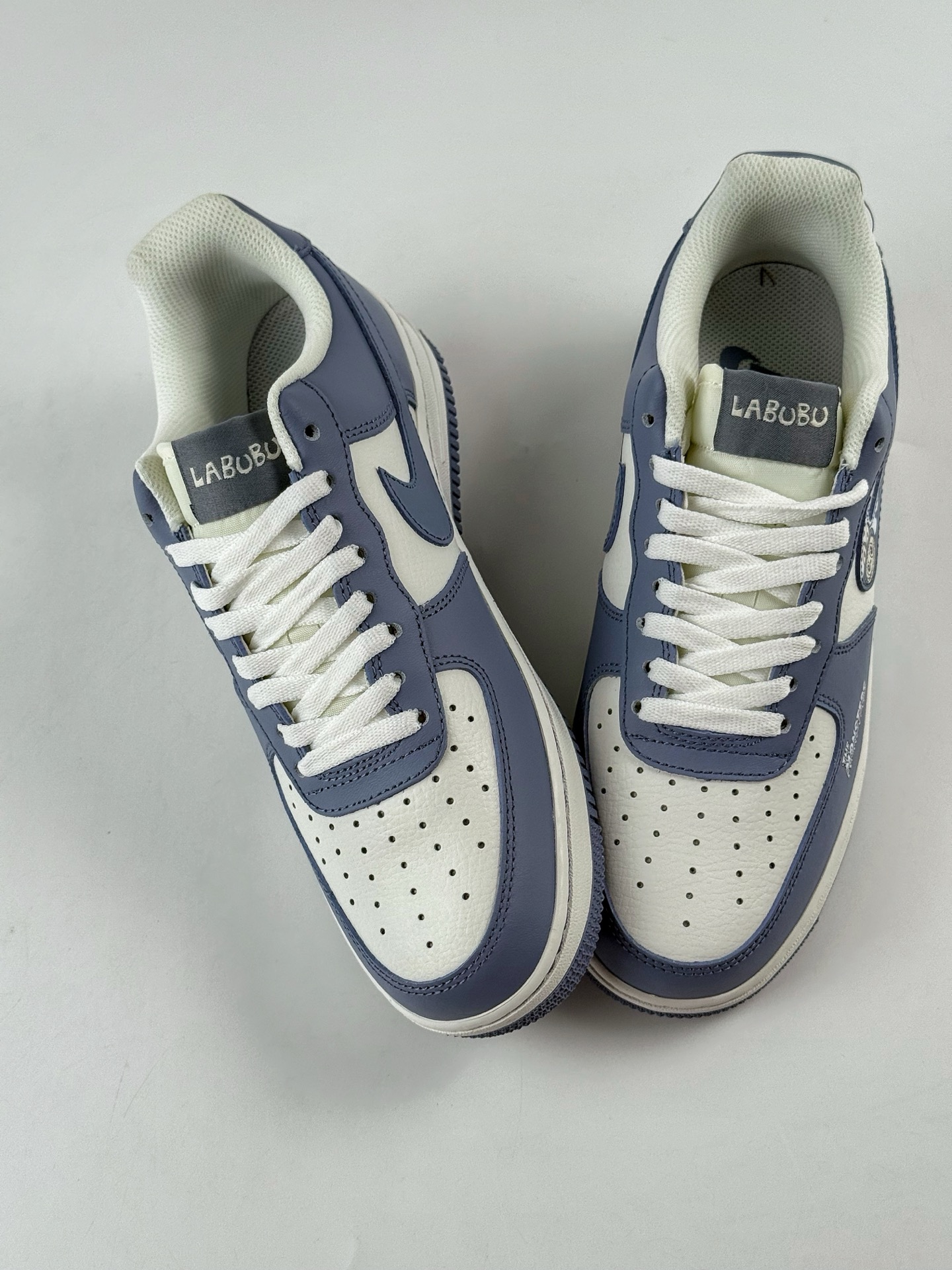 Nike Air Force 1 Low 07 x LABUBU 蓝白 KJ5188-004