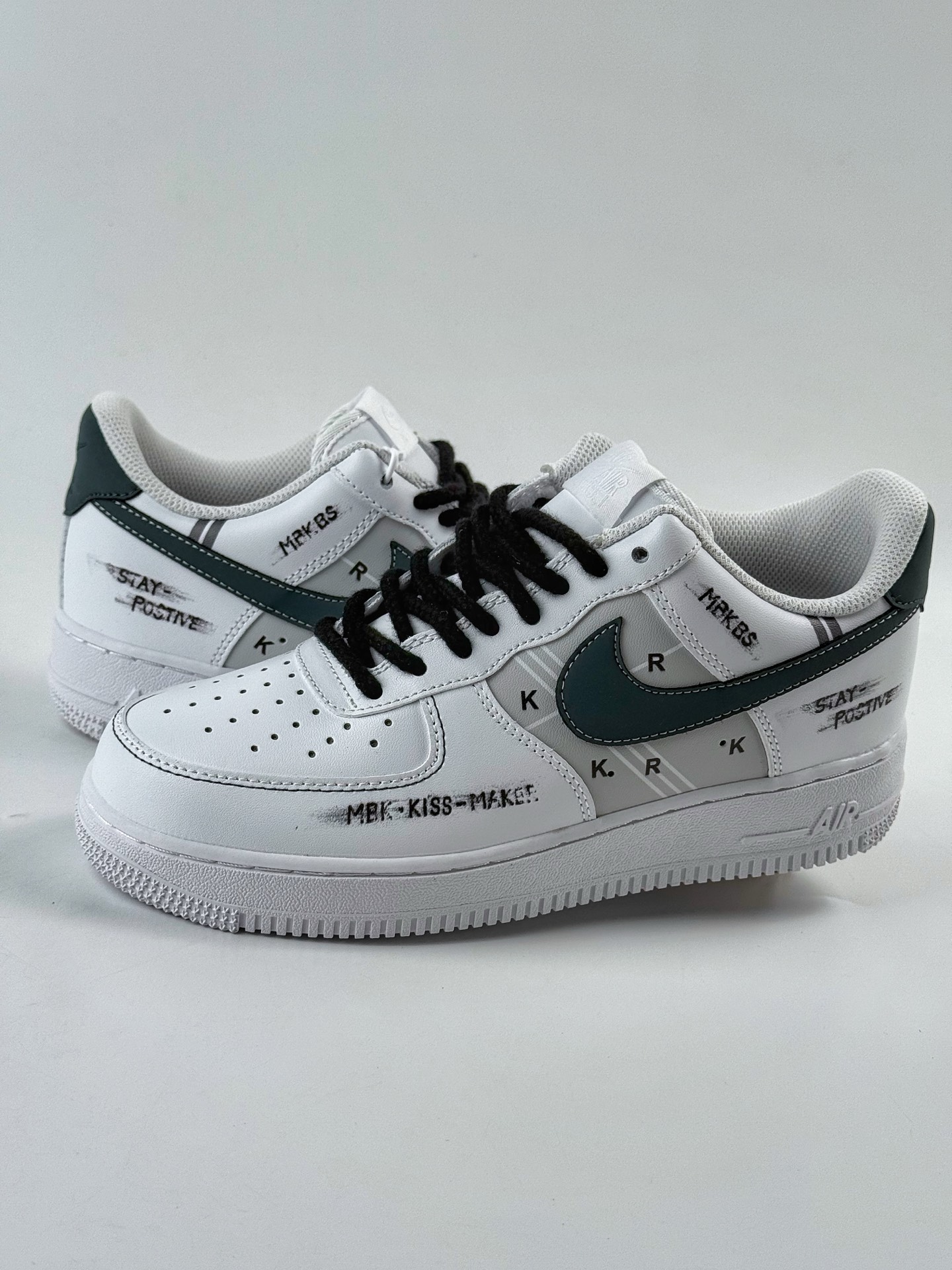 Nike Air Force 1 Low 07 皮革 简约 时尚潮流经典百搭简墨 白黑 ZH0316-127