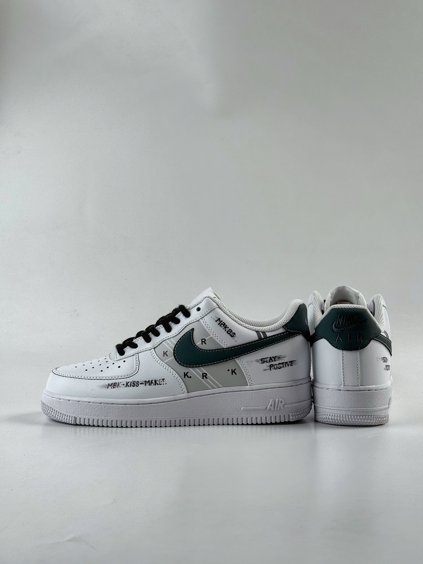 Nike Air Force 1 Low 07 皮革 简约 时尚潮流经典百搭简墨 白黑 ZH0316-127