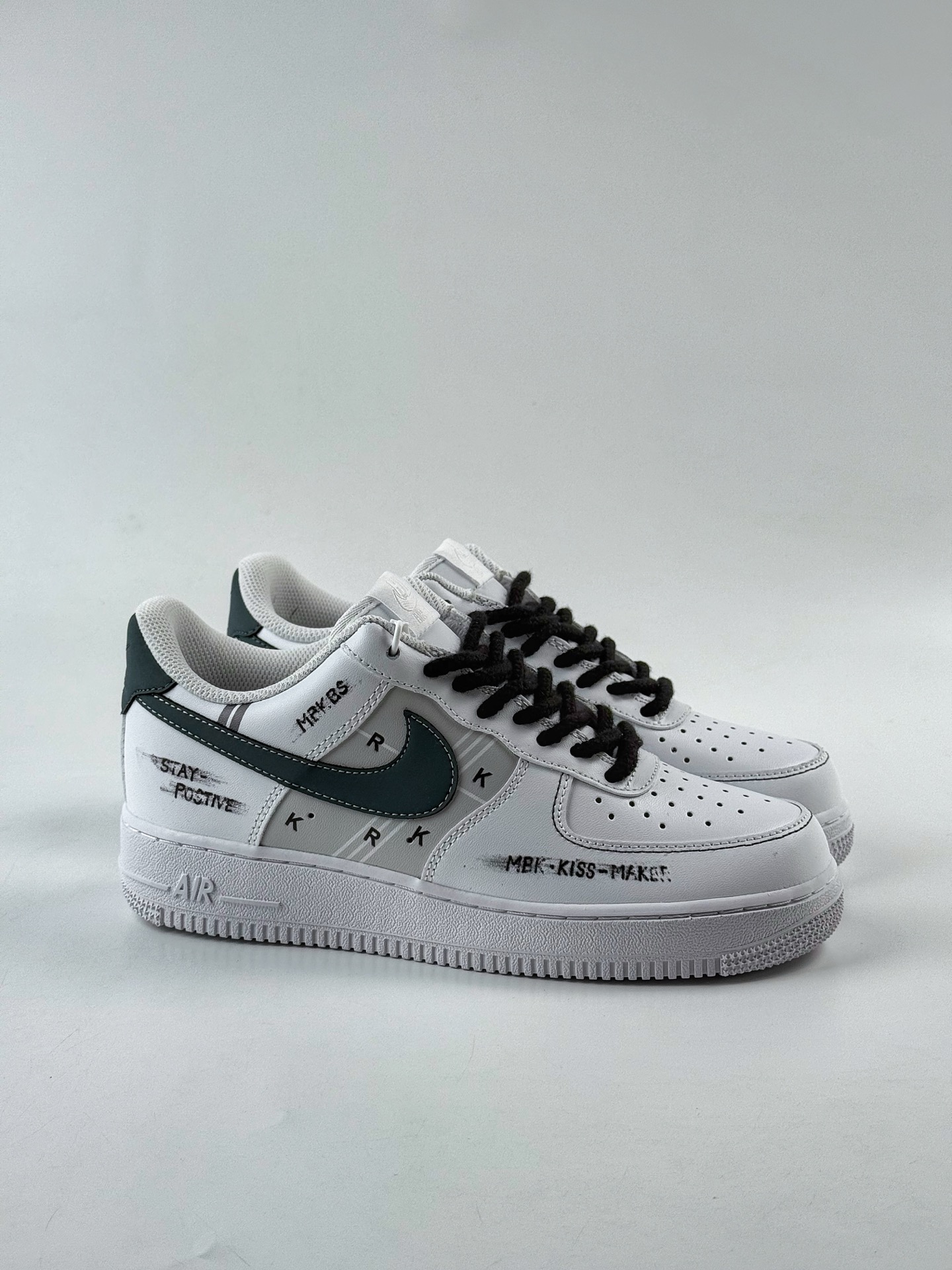 Nike Air Force 1 Low 07 皮革 简约 时尚潮流经典百搭简墨 白黑 ZH0316-127