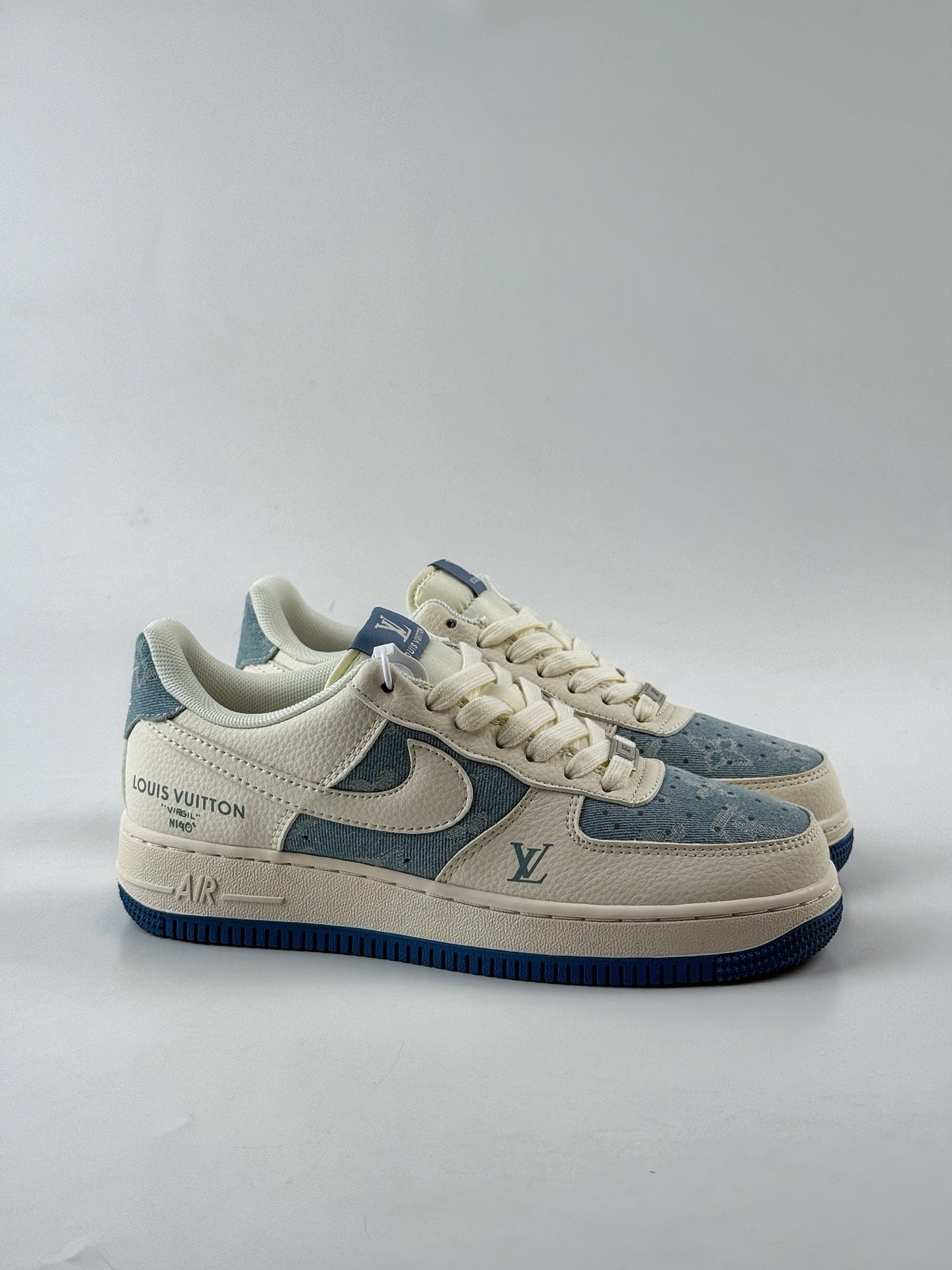 Nike Air Force 1 Low 07 x Louis Vuitton 白蓝 XD2588-606