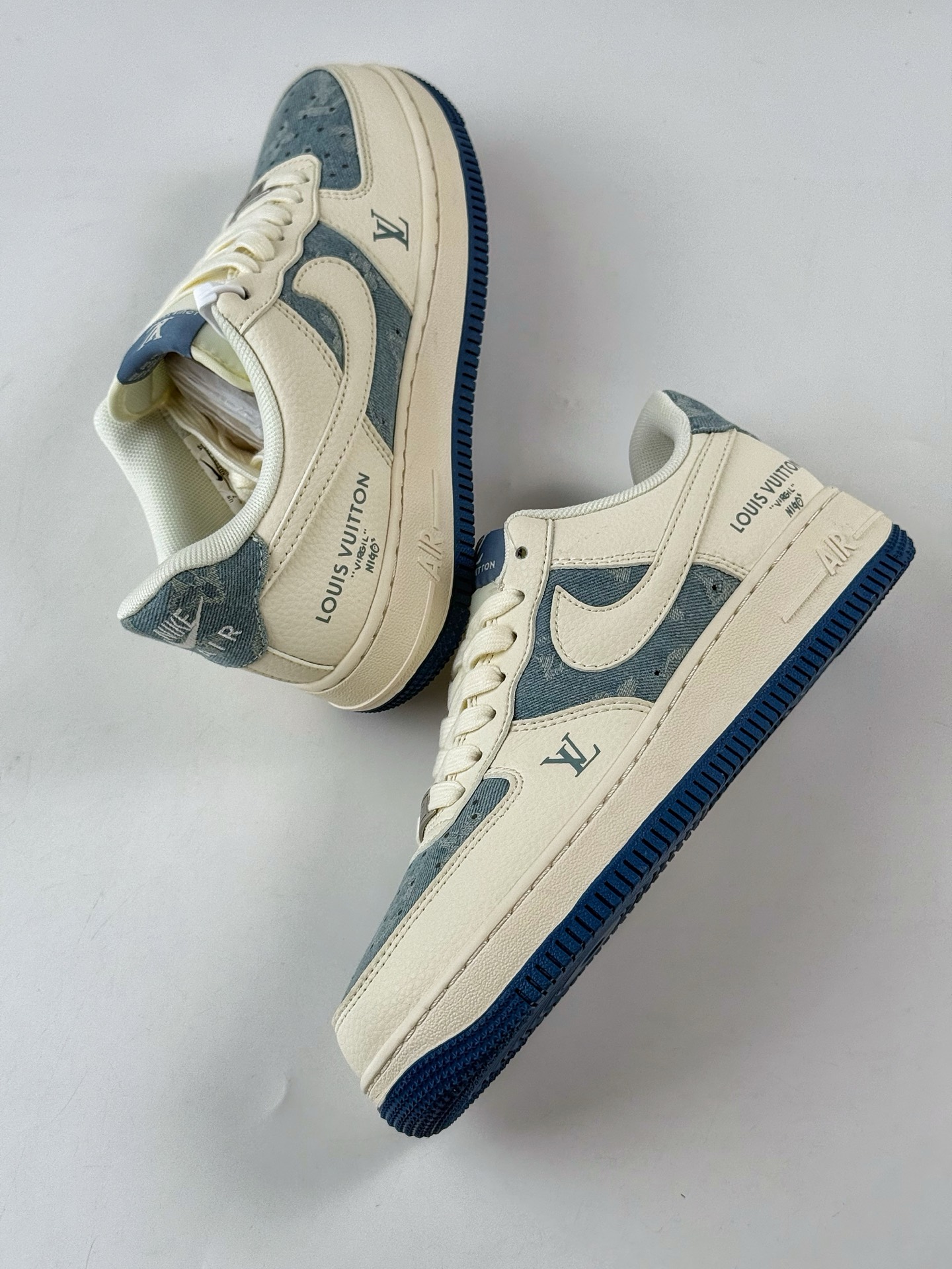 Nike Air Force 1 Low 07 x Louis Vuitton 白蓝 XD2588-606