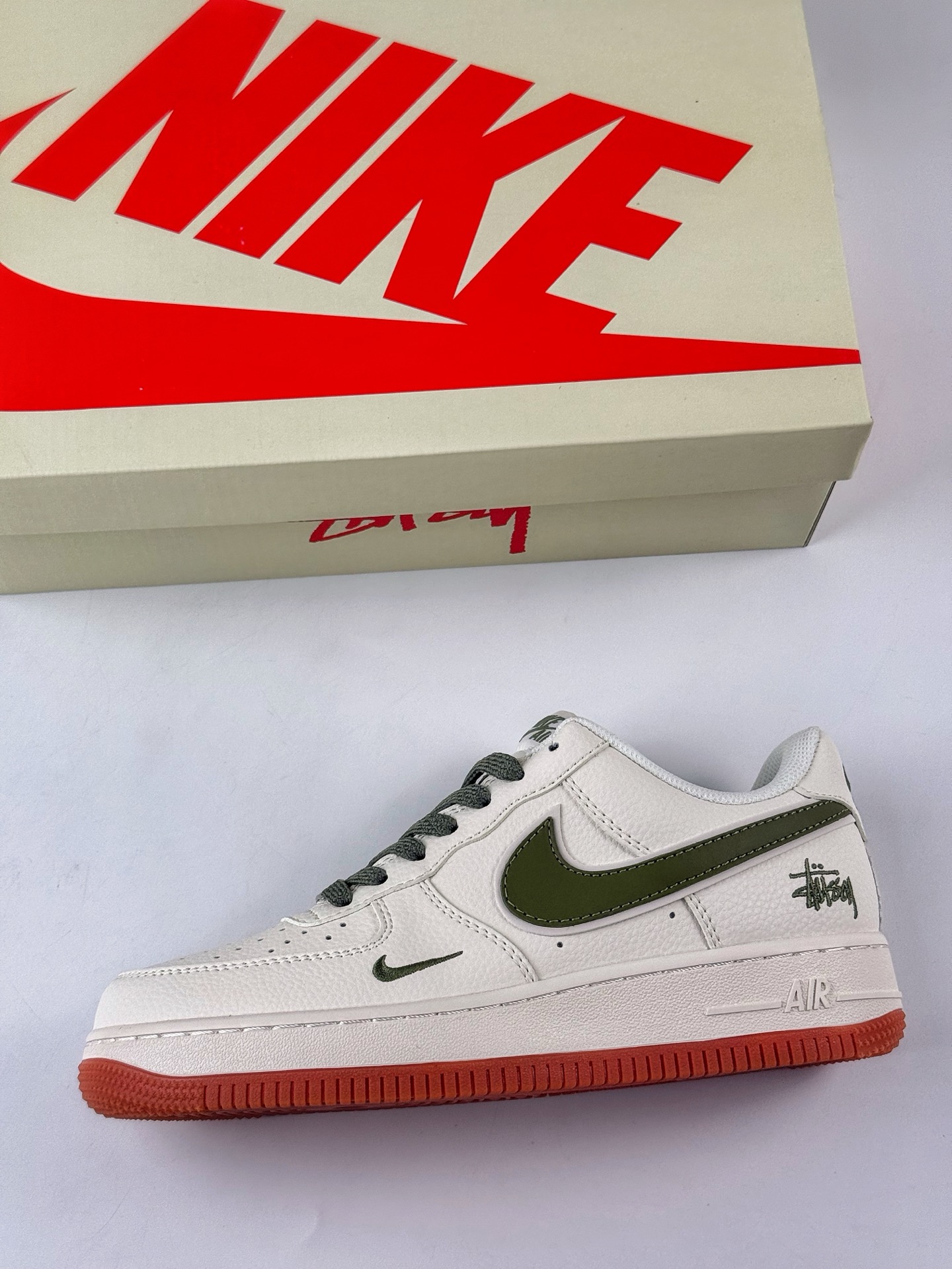 Nike Air Force 1 Low 07 x Stussy 白绿小勾 XX3168-127
