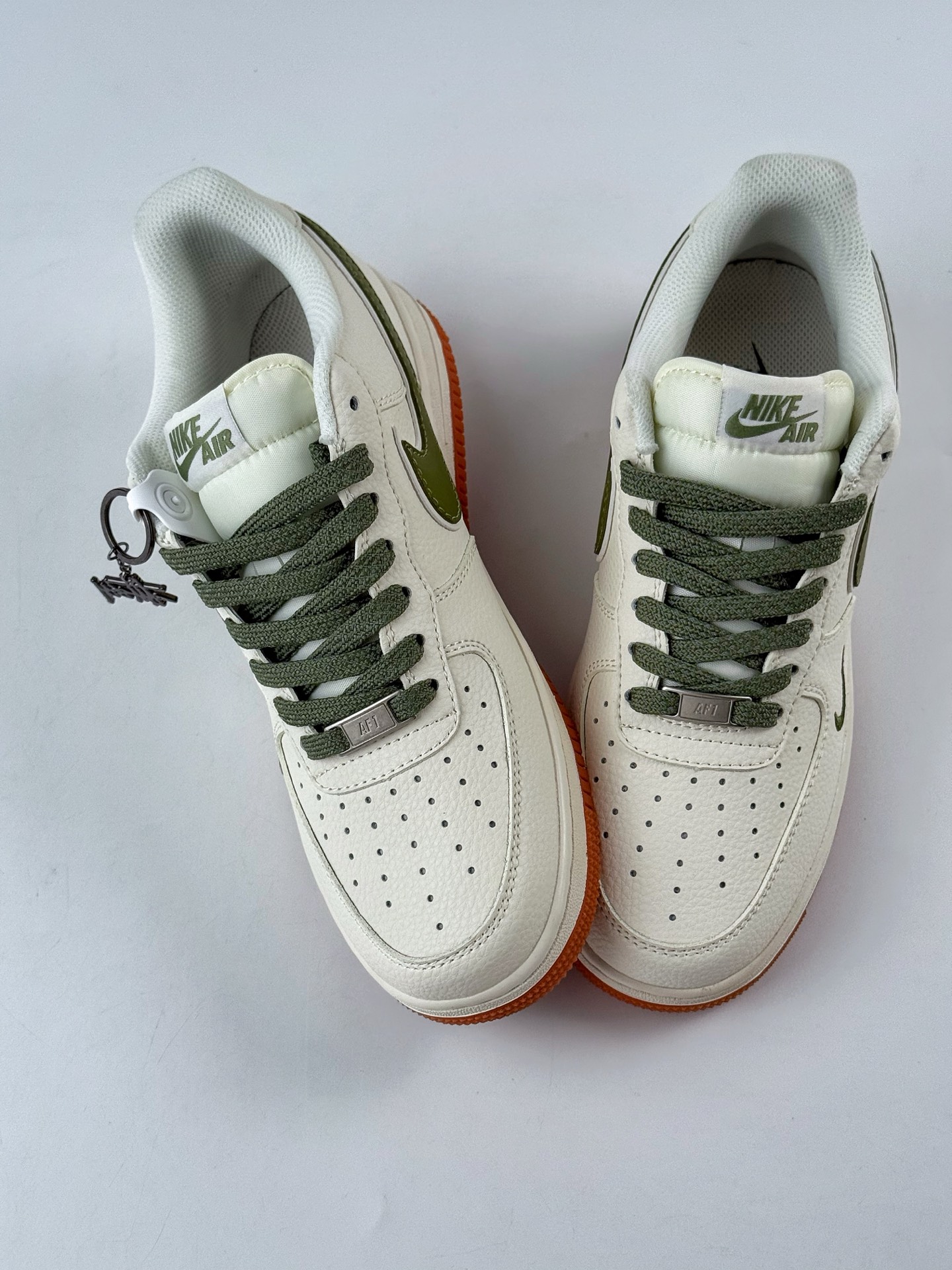 Nike Air Force 1 Low 07 x Stussy 白绿小勾 XX3168-127