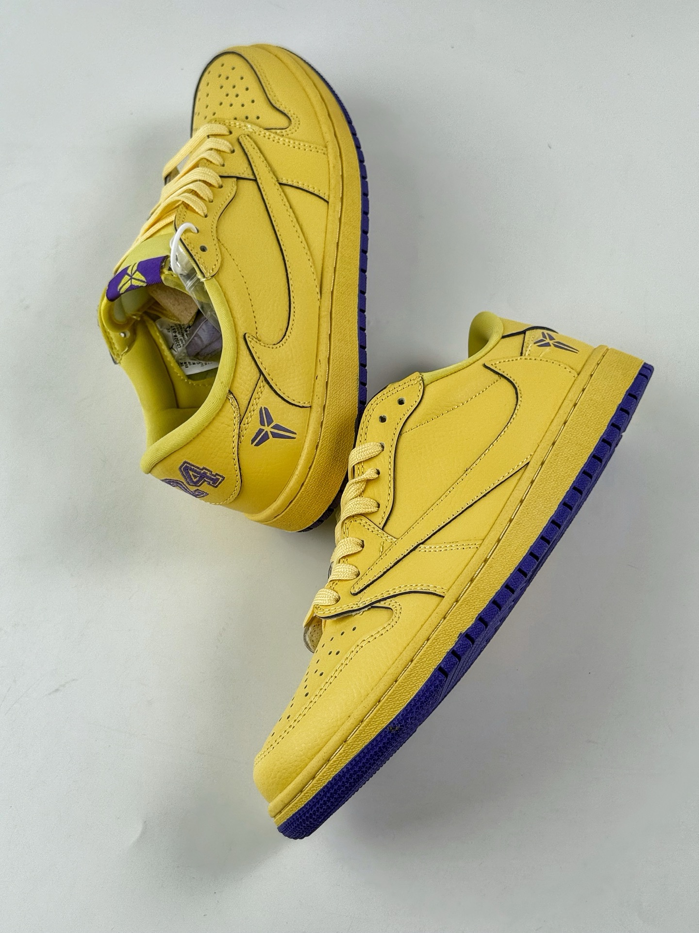 Travis Scott x Nike Air Jordan 1 Low x Kobe Bryant Air Jordan 1 Low 反转黄紫倒钩 LD2028-037