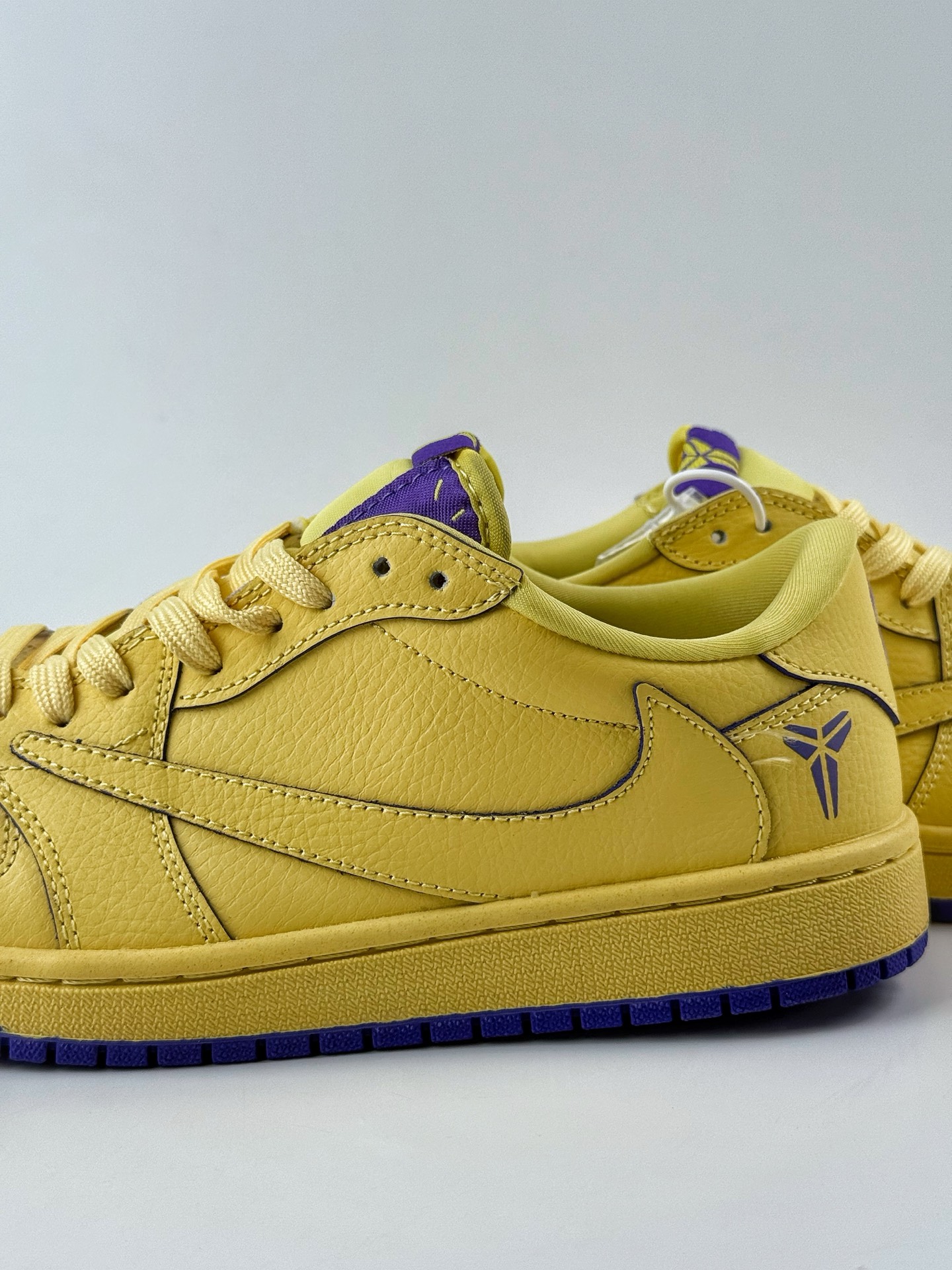 Travis Scott x Nike Air Jordan 1 Low x Kobe Bryant Air Jordan 1 Low 反转黄紫倒钩 LD2028-037