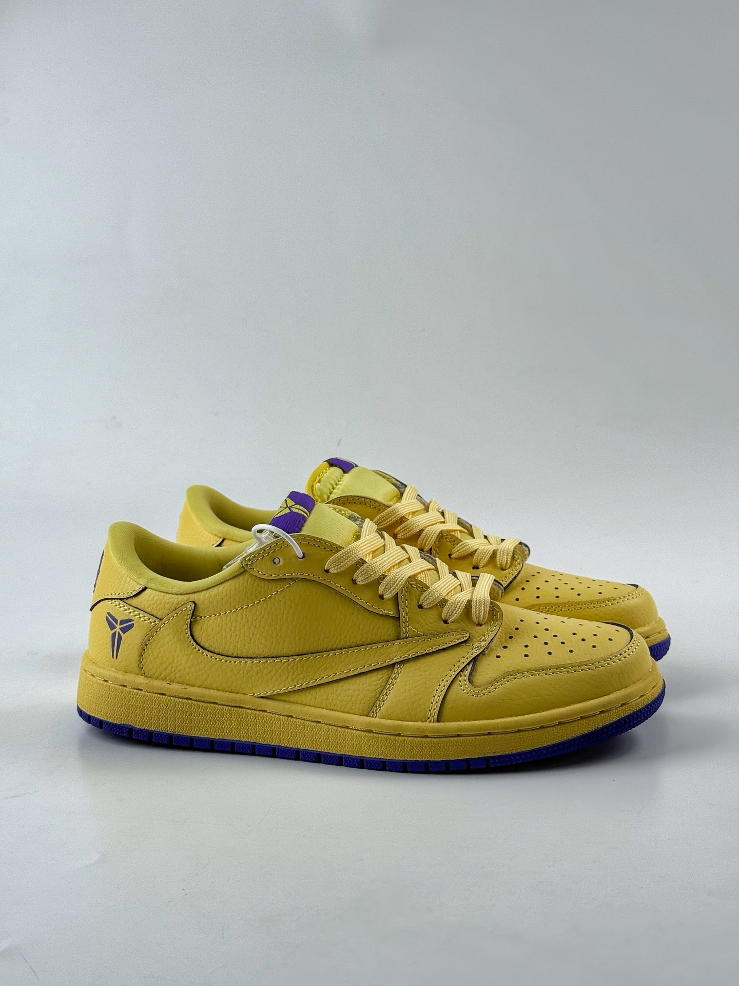 Travis Scott x Nike Air Jordan 1 Low x Kobe Bryant Air Jordan 1 Low 反转黄紫倒钩 LD2028-037