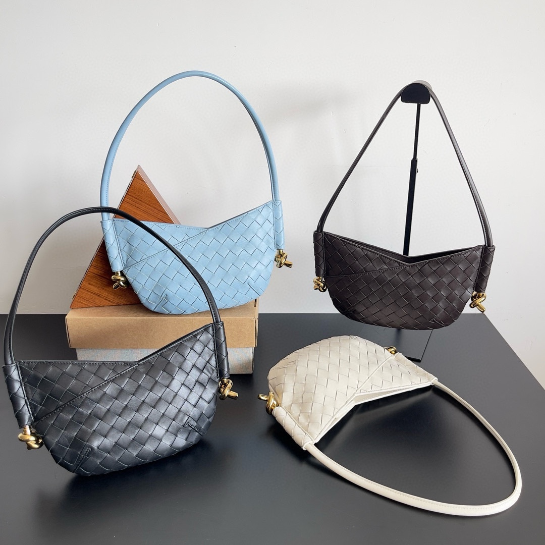 Bottega Veneta Product _dpEqfzBAy6Nd2ZLqiAQkOr3wGpivPIGn4P_gGMA