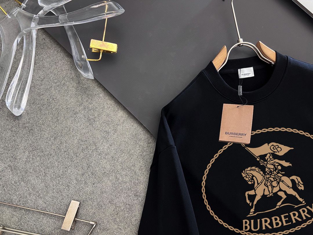 BURBERRY 巴宝莉 秋冬新款衛衣 クラシックデザインと最新トレンドを融合