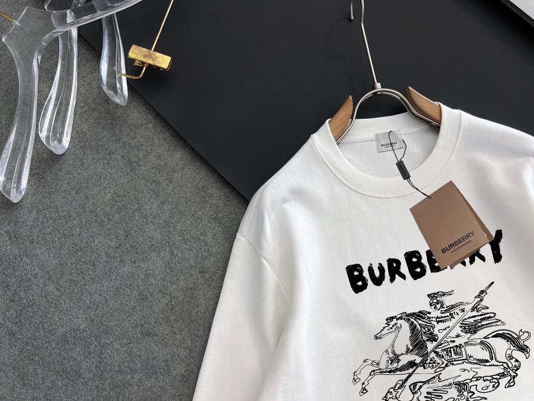 BURBERRY 巴宝莉 秋冬新款衛衣 - クラシックなデザインと高品質素材