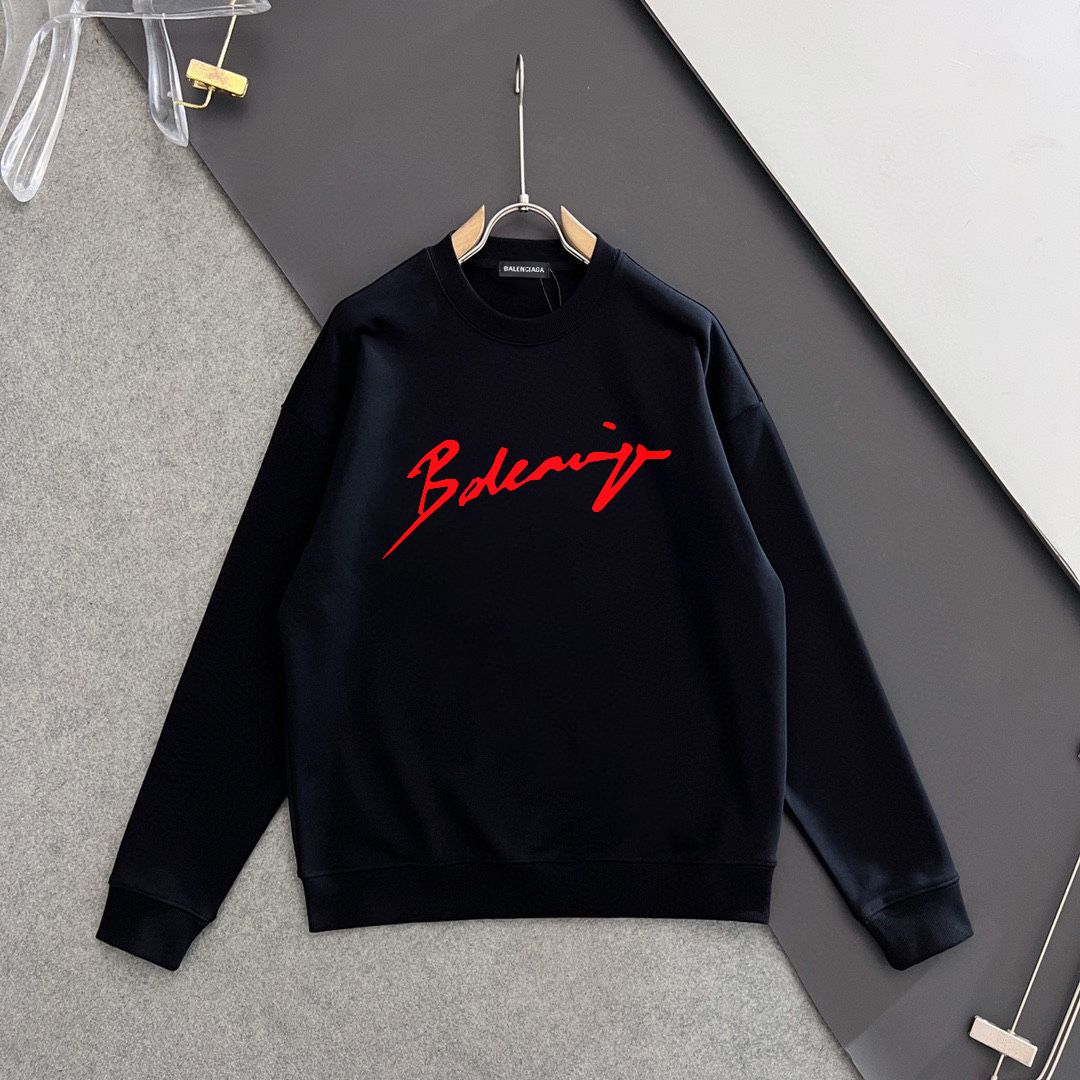 BALENCIAGA 秋冬新作 街風デザインの男女兼用スウェット