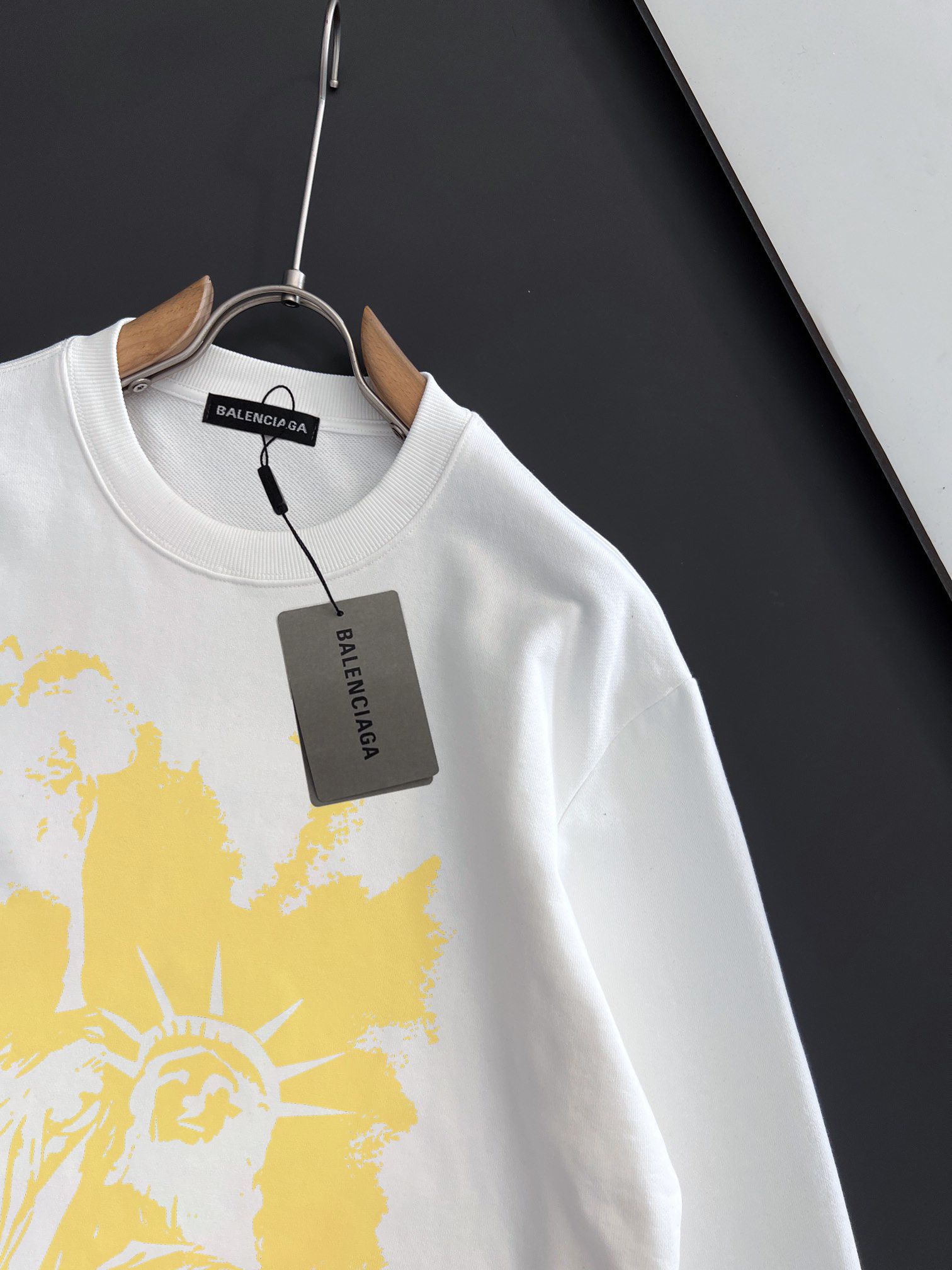 BALENCIAGA 秋冬新款衛衣 男女兼用 微広シルエット