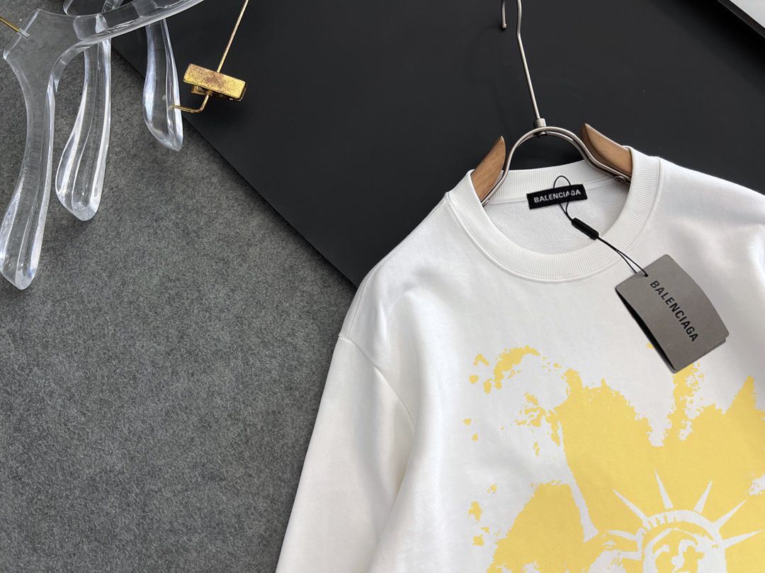 BALENCIAGA 秋冬新款衛衣 男女兼用 微広シルエット