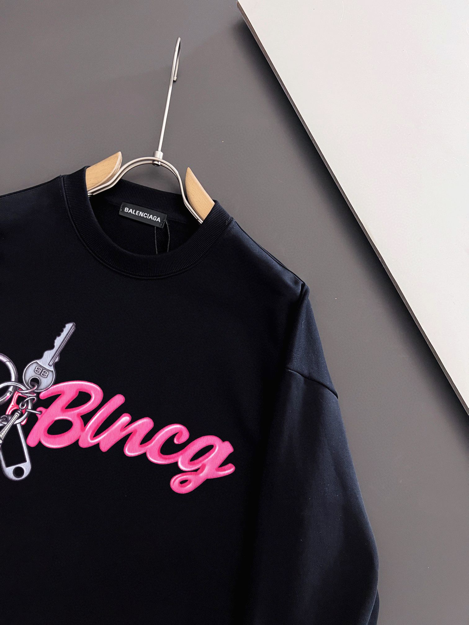 BALENCIAGA 秋冬新款衛衣 - クラシックなデザインと高品質素材