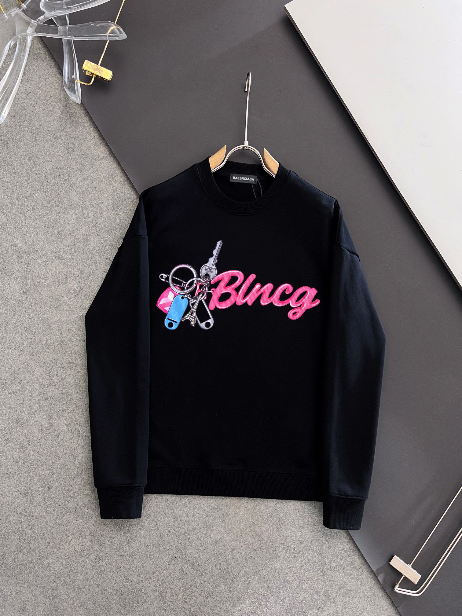 BALENCIAGA 秋冬新款衛衣 - クラシックなデザインと高品質素材