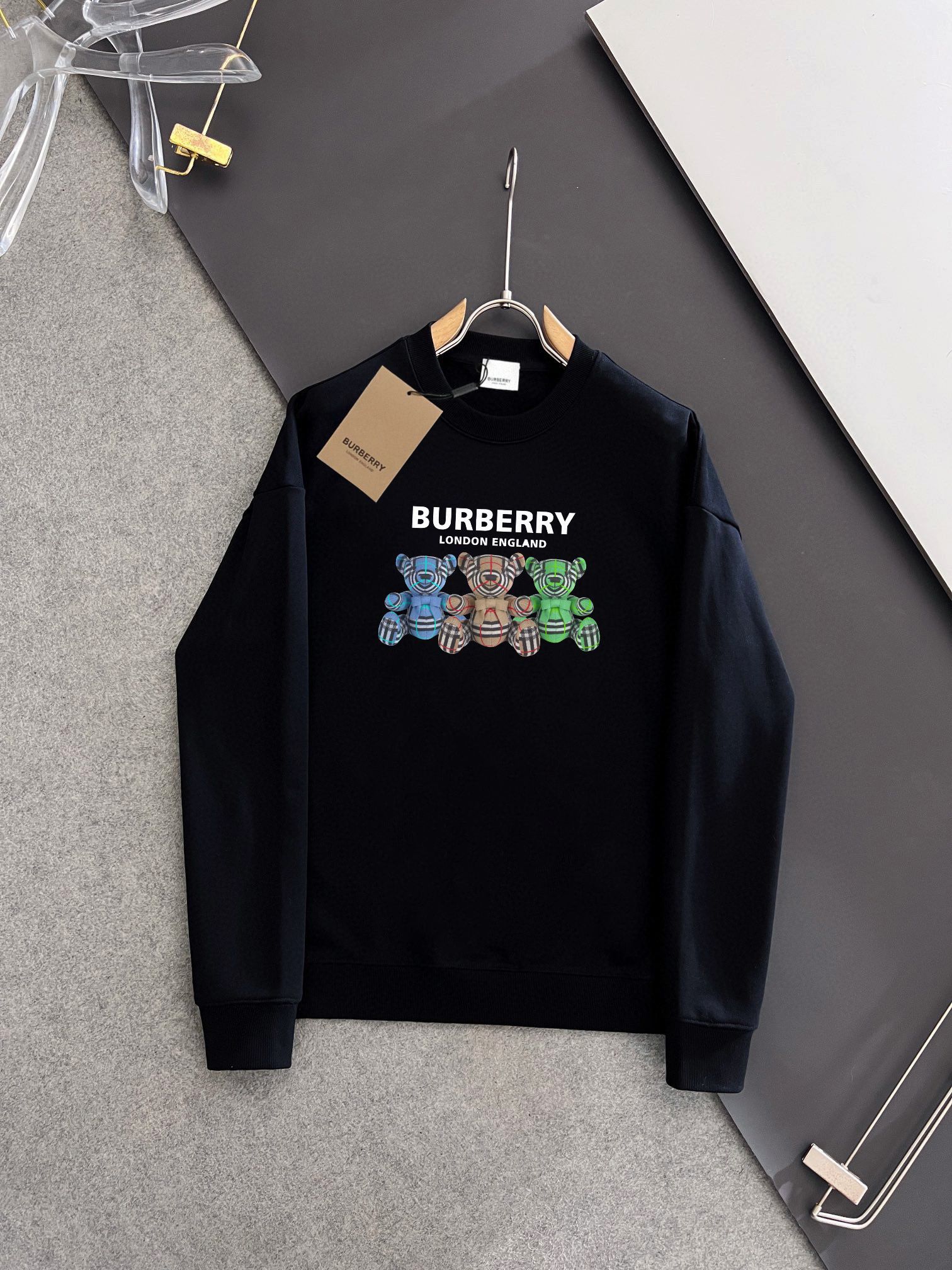 BURBERRY 巴宝莉 秋冬新款衛衣 - クラシックでトレンド感あふれる男女兼用