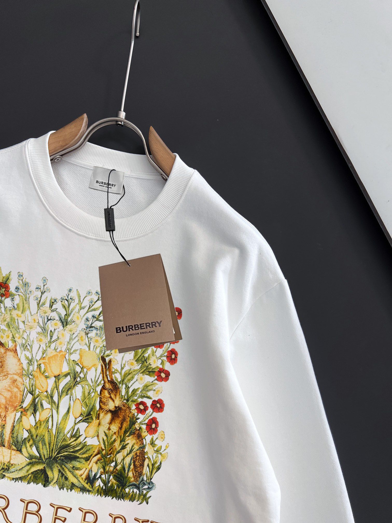 BURBERRY 巴宝莉 秋冬新款衛衣 - 男性・女性向けのトレンドデザイン