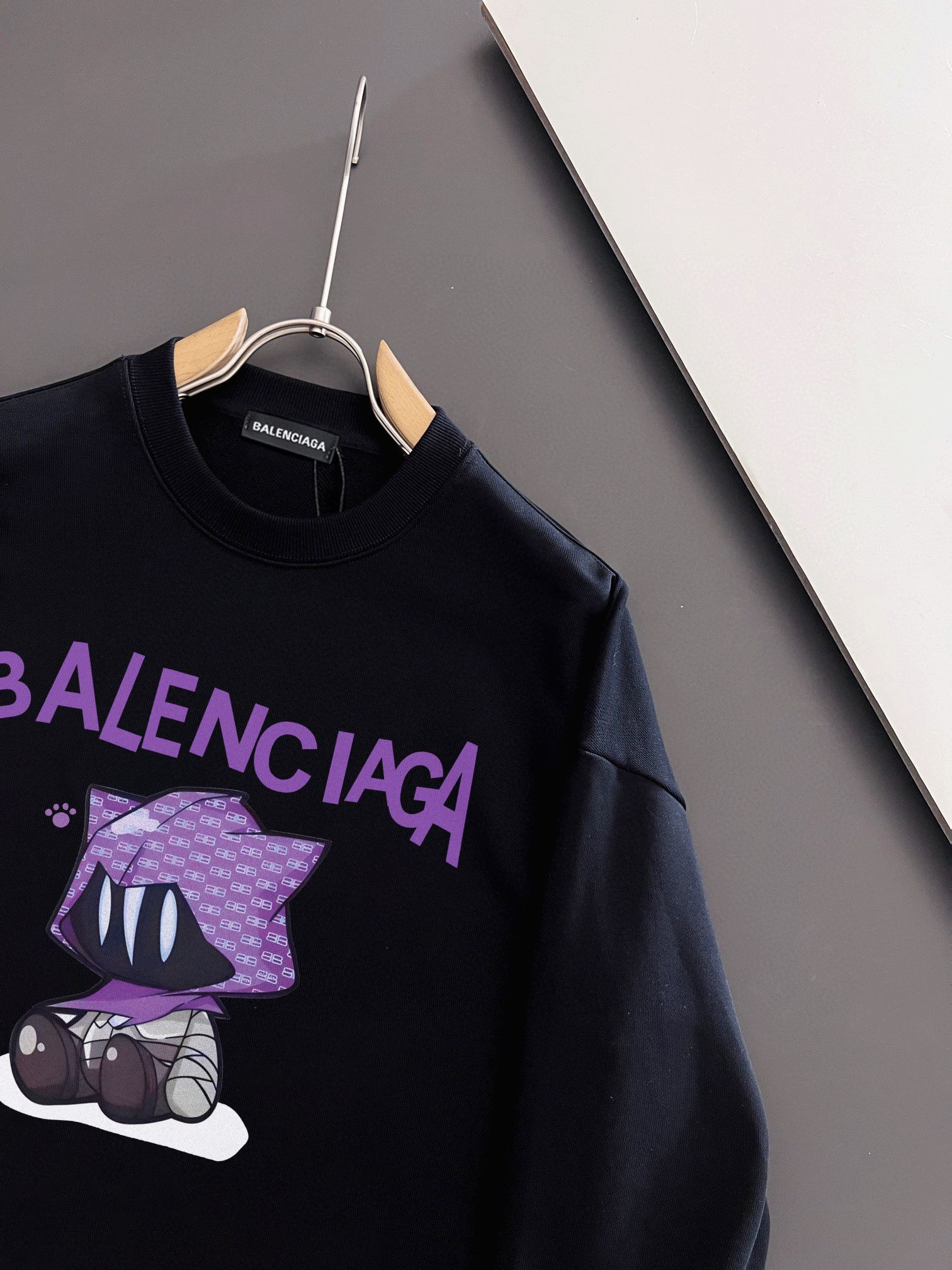BALENCIAGA パリ世家 秋冬新款衛衣 - クラシックなデザインと高品質素材