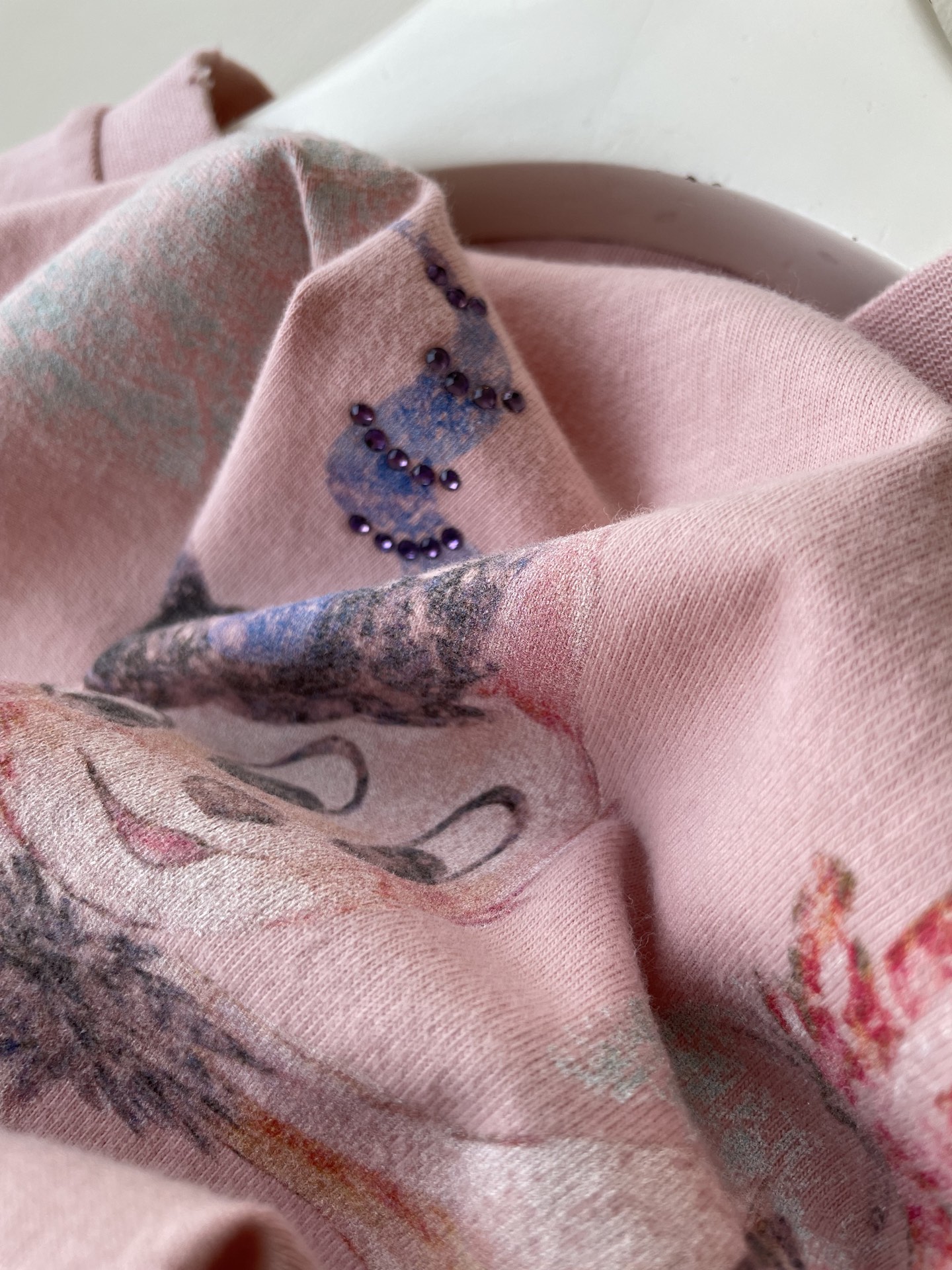 2025 We11done’s New T-Shirt: Hardcore Female Suit with Small Monster Images - 图片 7