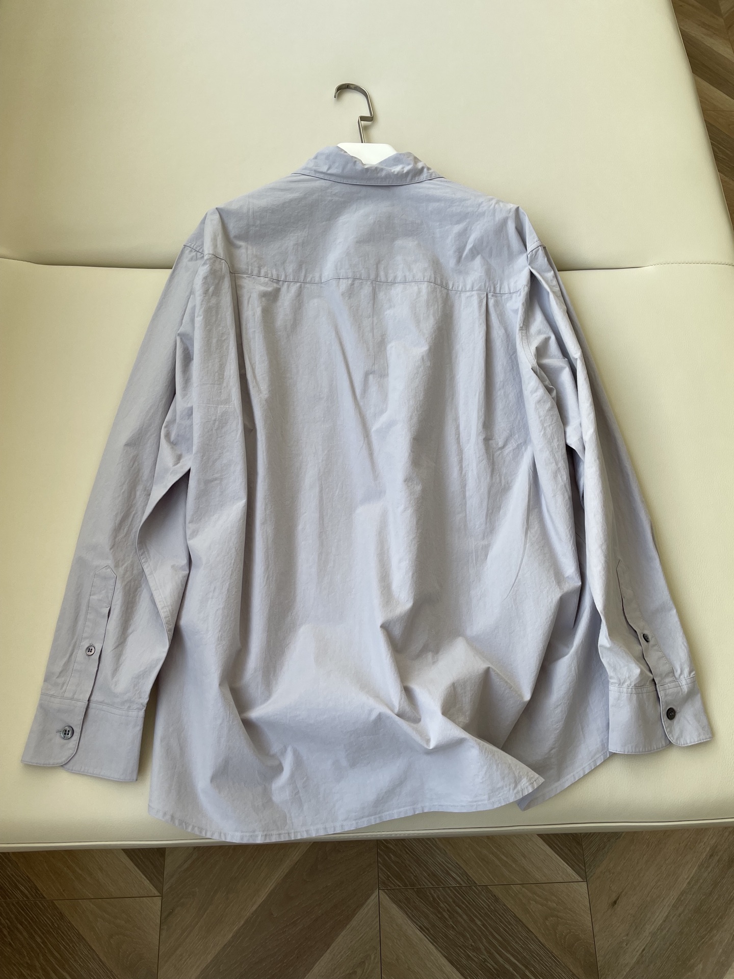 High-quality JiLSander-style women’s shirts with unique Japanese fabric and handcrafted details. - 图片 8