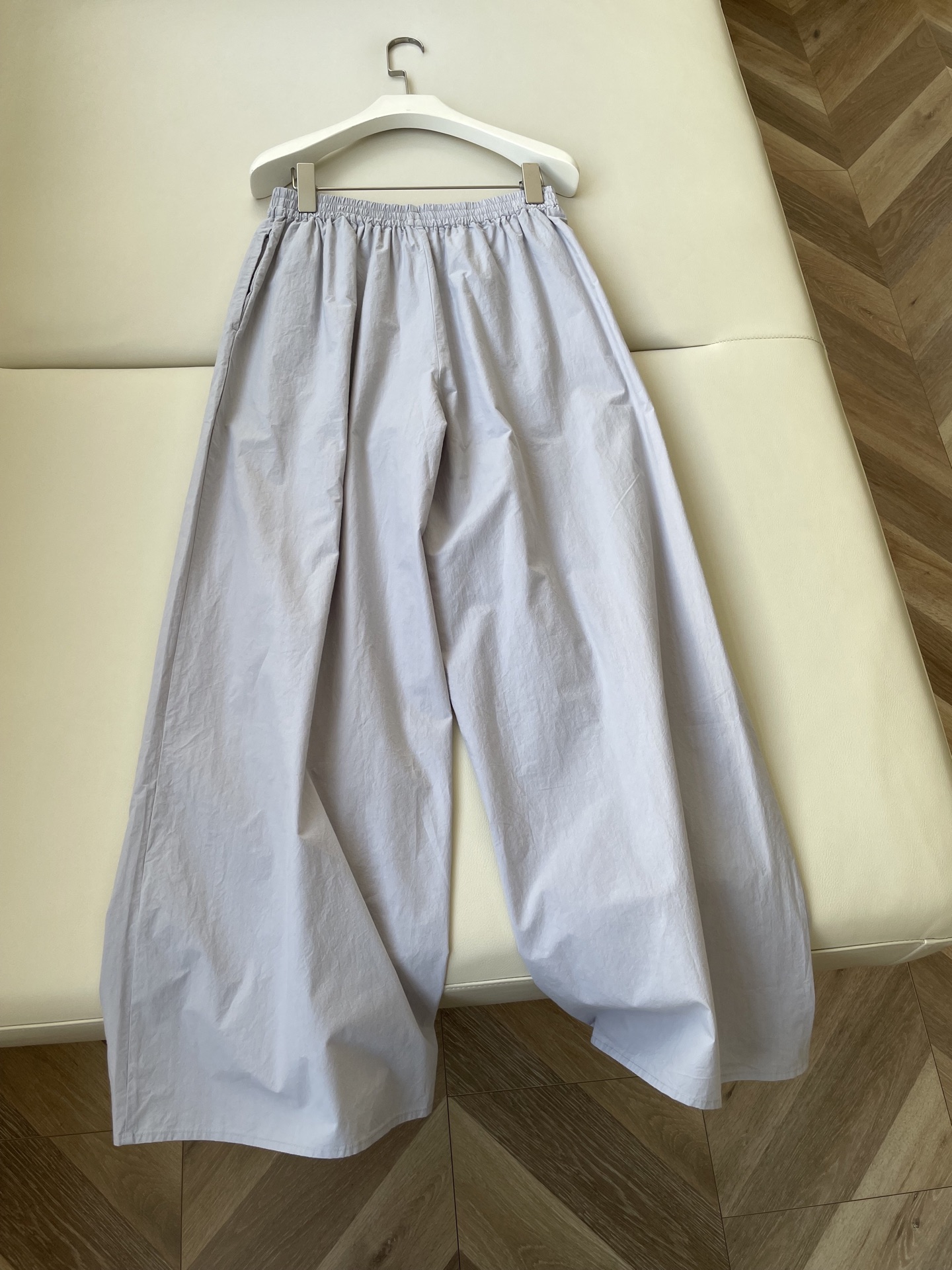 JiLSander-Style High-Quality Women’s Shirt Collection with Traditional Japanese Fabric Influence - 图片 8