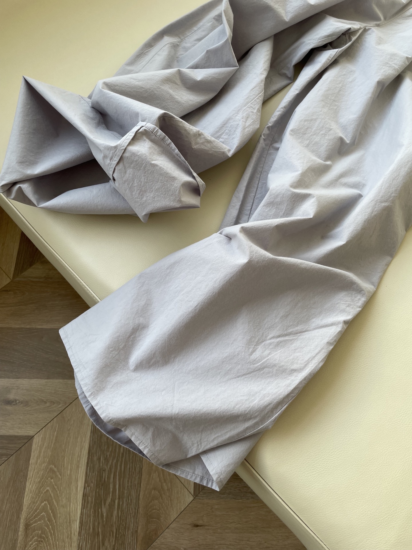 JiLSander-Style High-Quality Women’s Shirt Collection with Traditional Japanese Fabric Influence - 图片 6