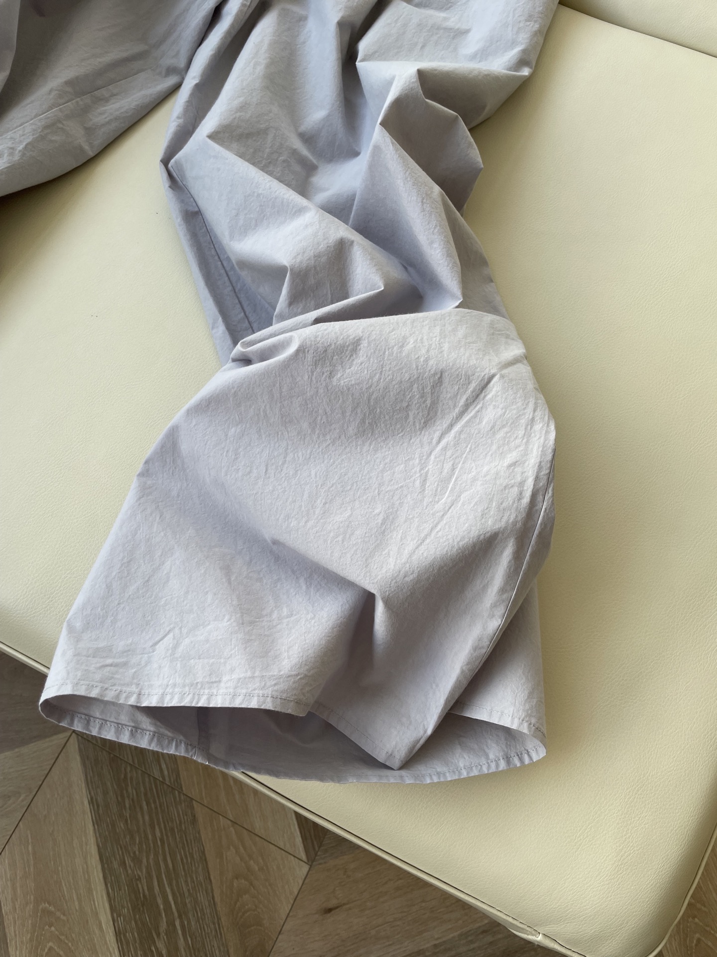 JiLSander-Style High-Quality Women’s Shirt Collection with Traditional Japanese Fabric Influence - 图片 5