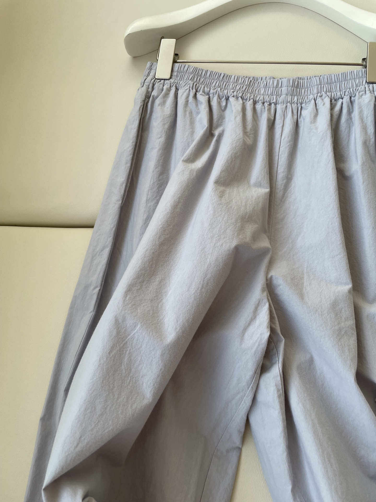 JiLSander-Style High-Quality Women’s Shirt Collection with Traditional Japanese Fabric Influence - 图片 4