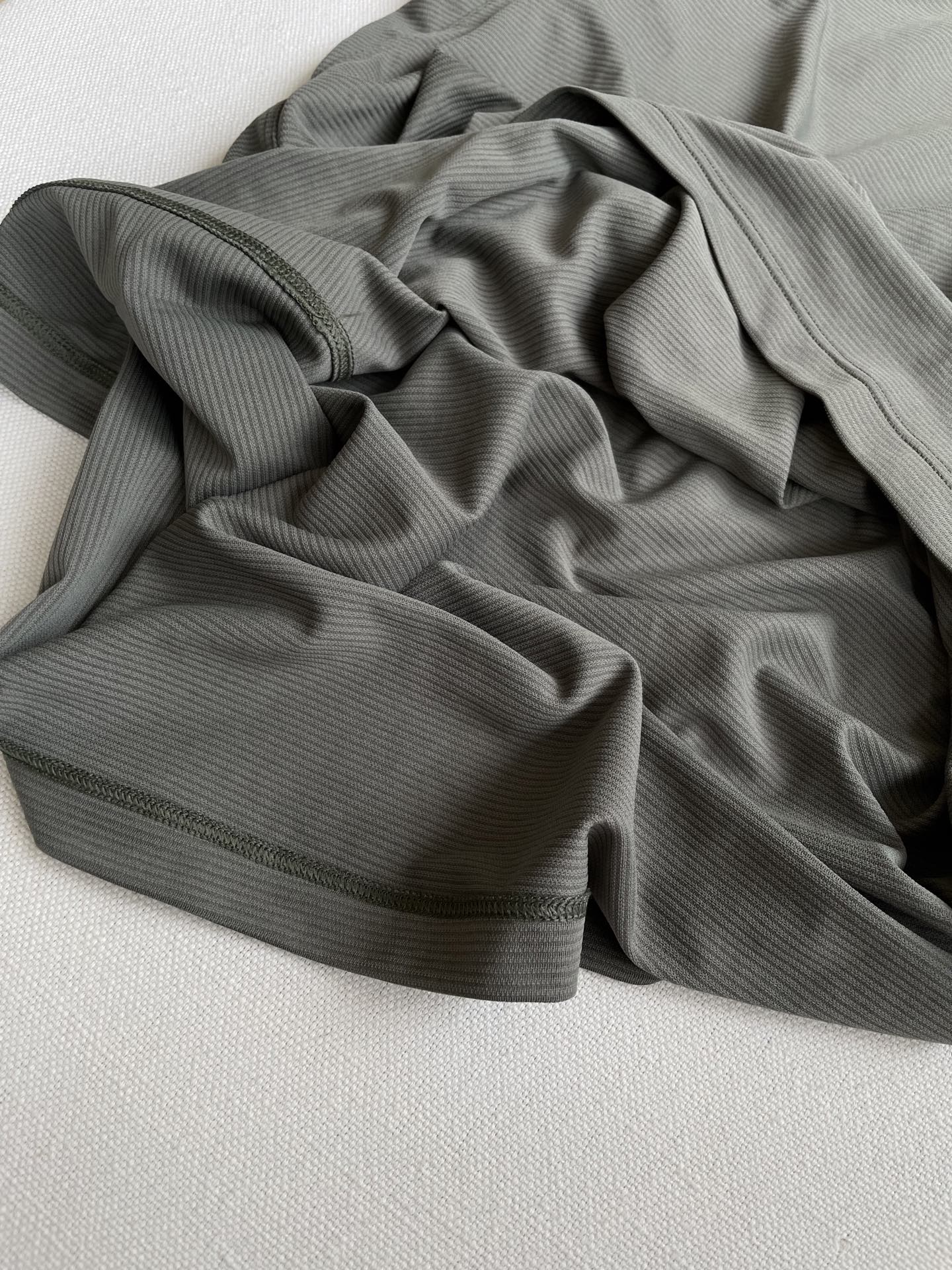 ARC’TERYX Kadem Short-Sleeve Shirt: Breathable & Quick-Dry for Summer Hikes - 图片 6