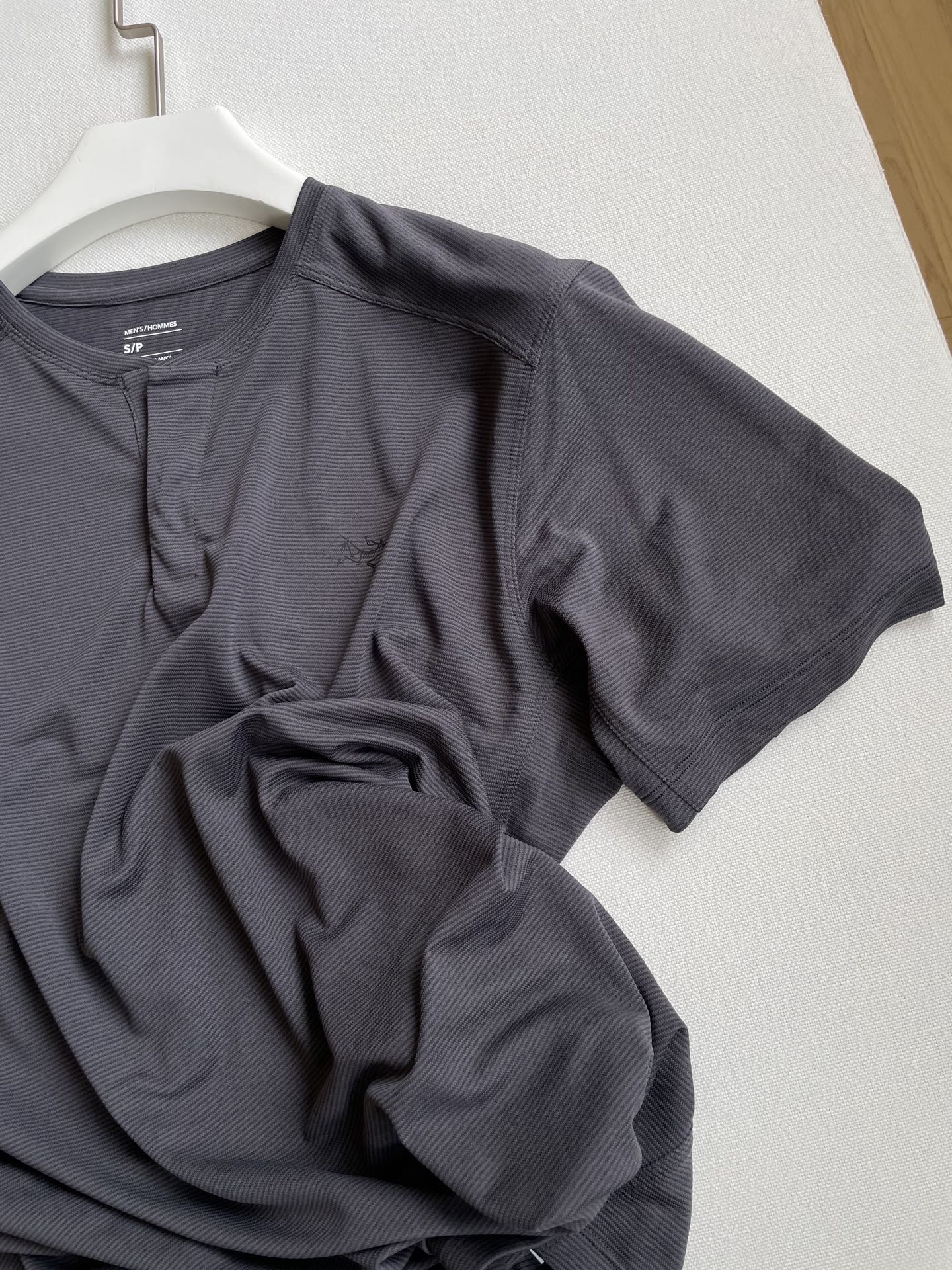 ARC’TERYX KADEM Short-Sleeve Shirt for Summer Hikes - 图片 3