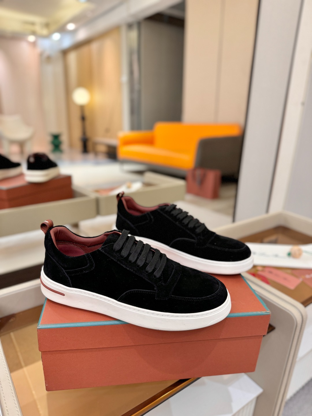 Loro Piana ɪɴғᴏʀᴍᴀᴛɪᴏɴ ♡ 39-46 45.46 ♡ ♡ ♡ ♡ ♡ ▰▰▰▰▰▰▰▰▰▰▰▰▰▰▰▰▰▰ Abbigliamento donna Abbigliamento bambino Accessori Scarpe