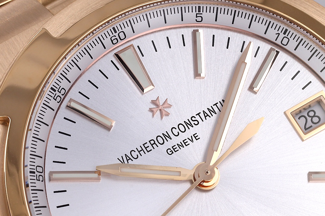 Vacheron Constantin Overseas 4500V Rose Gold Automatic Men's Watch 5 i1749623420 5986 4