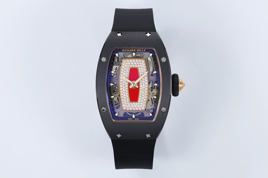 NO:394371,ZF reproduces exquisite and brilliant. The charming work 'Goddess of the Watch' Richard Miller RM07-1 Black and White Ceramic Series [1] The bezel and rear shell of ZF black and white ceramics are made of TZ-N material. This ultra-sturdy black and white ceramic low-density material (6g/cm3) is high scratch resistance and has extremely low thermal conductivity. TZ-N material is an alloy with a zirconium content of 95 and a stable metal yttrium, which is sandblasted and polished and chamfered to form the final Matt surface finish. It is matched with an anti-glare sapphire crystal glass watch mirror and bottom cover, transparent and clear, showing the agile beauty of the movement!  【2】The middle of the dial is red (black) agate, and small diamonds are decorated around it. This is also the most feminine element of the entire watch. The 12 water drop hour markers are close to the edge of the upper flange. Each hour marker is filled with luminous paint in the hollowed-out frame, with extremely exquisite details. 【3】High-quality fluoroelastic tape, soft and comfortable, without fear of sweat, ultraviolet and moisture erosion, is timeless and new, and is closely matched with the case. Paired with the stainless steel folding buckle, it is convenient to open and close and shows luxury. 【4】  The CRMA2 automatic winding movement exclusively developed by ZF, adopts a high hollow design. The movement carries a variable inertial balance wheel to ensure excellent performance during use. The variable geometric automatic disc automatically adjusts the rotation speed from the active state. The power reserve is about 50 hours. The balance wheel is located at 6 o'clock. It has finely processed movement parts such as brushing, chamfering, and polishing, as well as the bottom plate and bridge plate treated with deep black VD coating. It fully demonstrates the precision and artistic sense of machinery.19860909ZF再现精致璀璨.魅力之作 “表界女神” 理查德米勒RM07-1黑白陶瓷系列【1】ZF黑白陶瓷的表圈和后壳均为TZ-N材质,这种超坚固黑白陶瓷低密度材料(6g/cm3)是高抗刮性和具有极低的导热系数.TZ-N材料是一种锆含量达95,并加入稳定金属钇的合金,且经喷砂和手工抛光,倒角处理.形成最终的马特表面光洁度.搭配防眩蓝宝石水晶玻璃表镜与底盖,通透清晰,展现机芯灵动之美！【2】表盘正中为红色(黑色)玛瑙,周围点缀小钻,这也是整枚表最女性化的元素,12个水滴时标紧贴在上法兰盘边缘,每个时标都是在镂空的外框内填充夜光涂料,细节无比精致.【3】高品质氟橡胶胶带,柔软舒适,无惧汗水,紫外线和湿气侵蚀,历久弥新,与表壳紧密贴合.搭配精钢折叠表扣,开合便捷且尽显奢华.【4】搭载ZF独家自主研发的CRMA2自动上链机芯,该机芯采用高镂空设计.机芯承载可变惯性摆轮,确保在使用中保持精良性能.可变几何自动盘,由活动状态自动调节旋转速度.动力储备约为50小时摆轮位于6点处,经拉丝,倒角,和抛光等细致加工的机芯零部件,以及深黑VD镀层处理的底板和桥板.尽显机械的精密与艺术感.,,Watch