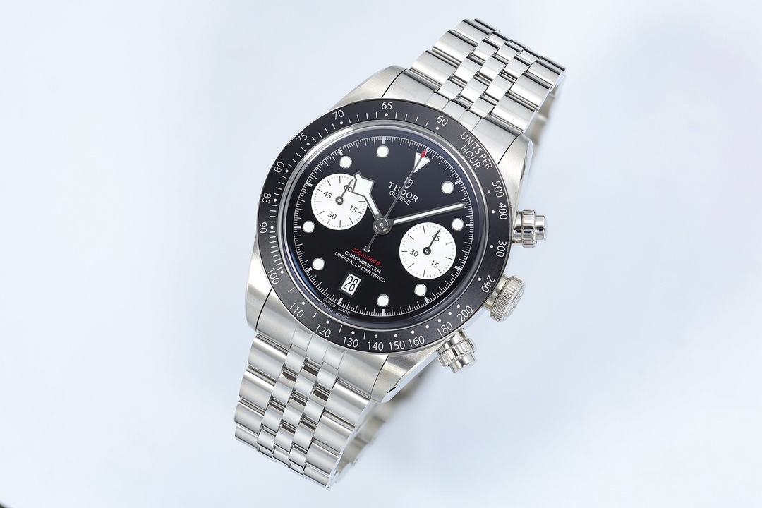튜더 블랙베이 크로노그래프 타키미터 베젤 ZF 공장 남성 시계 레플리카 45591 Tudor 이미지 3