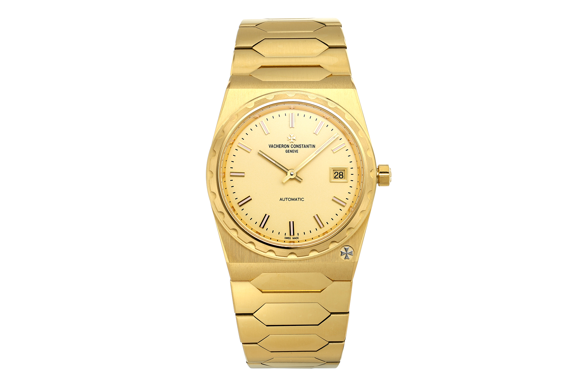 NO:821662,PPF new product - named 'Zhentu' VC Vacheron Constantin's historical masterpiece series 4200H/222J - a golden legend tempered by time, officially announcing the birth of 'old money style'!  [Body] The 37MM tonneau-shaped case is made of Swiss 3N gold, which fits the wrist without any sense of restraint. The iconic serrated grooved bezel reproduces the essence of the original, with clean lines and warmth; the Maltese cross mark is engraved at 5 o'clock. The one-piece molding process is smooth and natural, the case and the lugs are seamlessly connected, and are polished and brushed.  Artfully polished, the gold luster is delicate and warm, abandoning exaggeration, showing the restrained luxury of old money style. [Dial] Cream gold dial is warm and matte, with its own retro filter, integrated with the gold case, visually harmonious and advanced. There is a date window at 3 o'clock, which is simple and practical; the gold bar-shaped hour markers and hands are neat and neat, both coated with lime green Super  Luminova coating ensures clear reading in the dark. “VACHERON” is engraved in the center of the dial.  CONSTANTIN' brand logo, with elegant and exquisite fonts, minimalist design with blank space, and no redundant decoration, which interprets the simple aesthetics of fine watchmaking to the extreme. [Movement] It is equipped with a /2 self-winding mechanical movement exclusively developed and manufactured by PPF, with a total of 194 parts and 27 gems.  The thickness is only 3.6MM. It is equipped with an exclusive 3N gold-colored oscillating weight. The 222 logo is engraved on the oscillating weight. The groove pattern on the outer edge echoes the bezel. The power reserve is about 40 hours, the vibration frequency is 4 Hz (28800 times per hour), and the travel time is more accurate.,,vacheron,gold19860909PPF新品—以“臻途”为名 VC江诗丹顿历史名作系列4200H/222J—时光淬炼的黄金传奇,正式宣告“老钱风”诞生！【表身】采用瑞士3N黄金色打造出37MM酒桶形表壳,贴合腕间,无束缚感.标志性锯齿状凹槽表圈复刻原作精髓,线条利落又不失温润;5点钟位置镌刻马耳他十字印记.一体成型工艺流畅自然,表壳与表耳无缝衔接,经抛光与拉丝双重工艺打磨,黄金光泽细腻温润,摒弃浮夸,尽显老钱风的克制奢华.【表盘】奶油金色表盘温润哑光,自带复古滤镜,与黄金表壳浑然一体,视觉和谐高级.3点钟位置设日期视窗,简约实用；黄金棒形时标与指针工整利落,均涂覆青柠色Super Luminova夜光涂层,暗夜读时清晰无碍.表盘中央镌刻“VACHERON CONSTANTIN”品牌标识,字体典雅精致,留白设计极简大气,无冗余装饰,将高级制表的简约美学演绎到极致.【机芯】搭载PPF独家研发自制的/2自动上链机械机芯,共计194个零件,27颗宝石.厚度仅3.6MM,配备3N黄金色专属摆陀,摆陀上雕刻222标识,外缘的凹槽图案与表圈相呼应.动力储存约40小时,振动频率4赫兹（每小时28800次),走时更精准.,,vacheron,gold,Watch