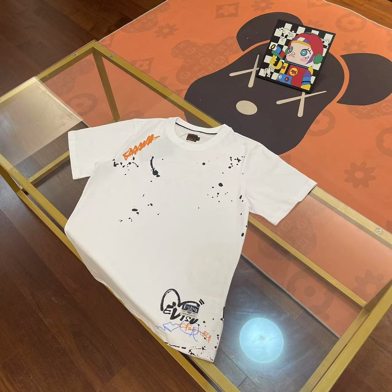 Nuevo, EVISU Fukujin 2025 nueva camiseta de manga corta para hombre con letras y graffiti de Dharma, color: blanco, tal…