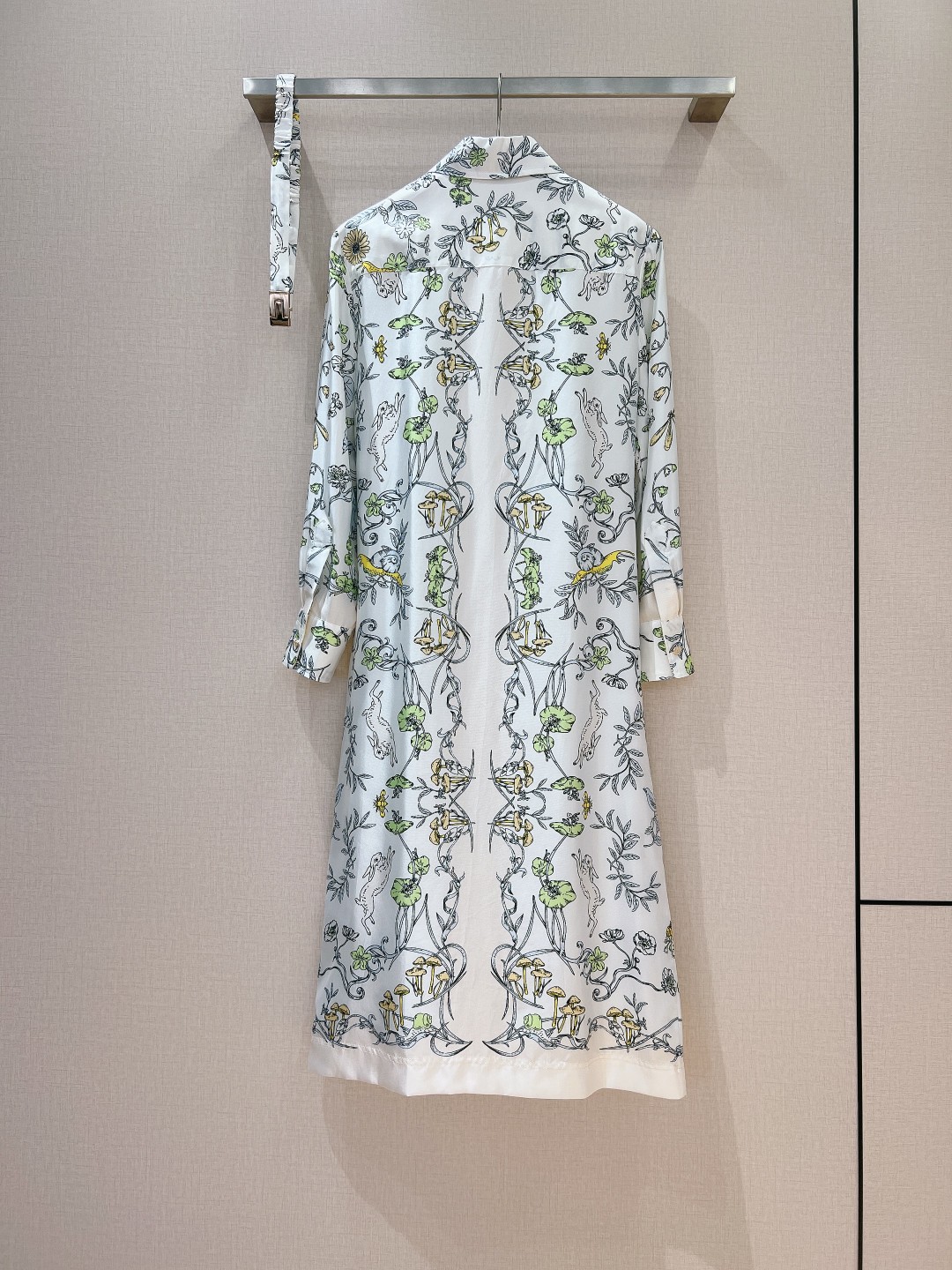 High-end Quality Women’s Dress with French Style and Unique Design by Tory B*u*c*h - 图片 4