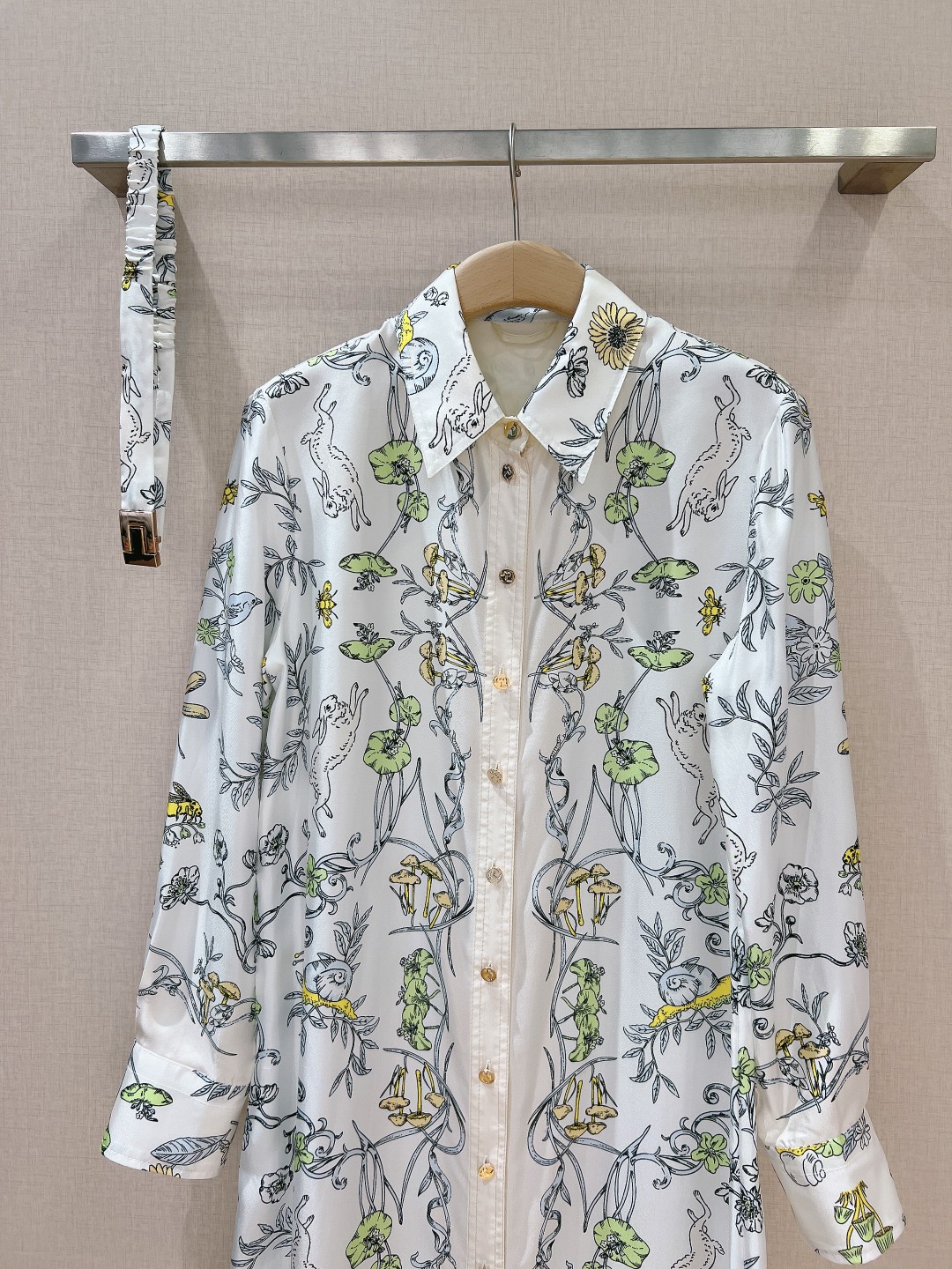 High-end Quality Women’s Dress with French Style and Unique Design by Tory B*u*c*h - 图片 2
