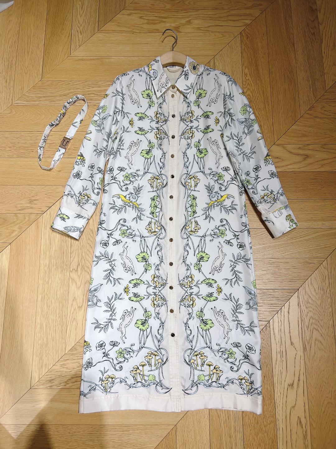 High-end Quality Women’s Dress with French Style and Unique Design by Tory B*u*c*h - 图片 7