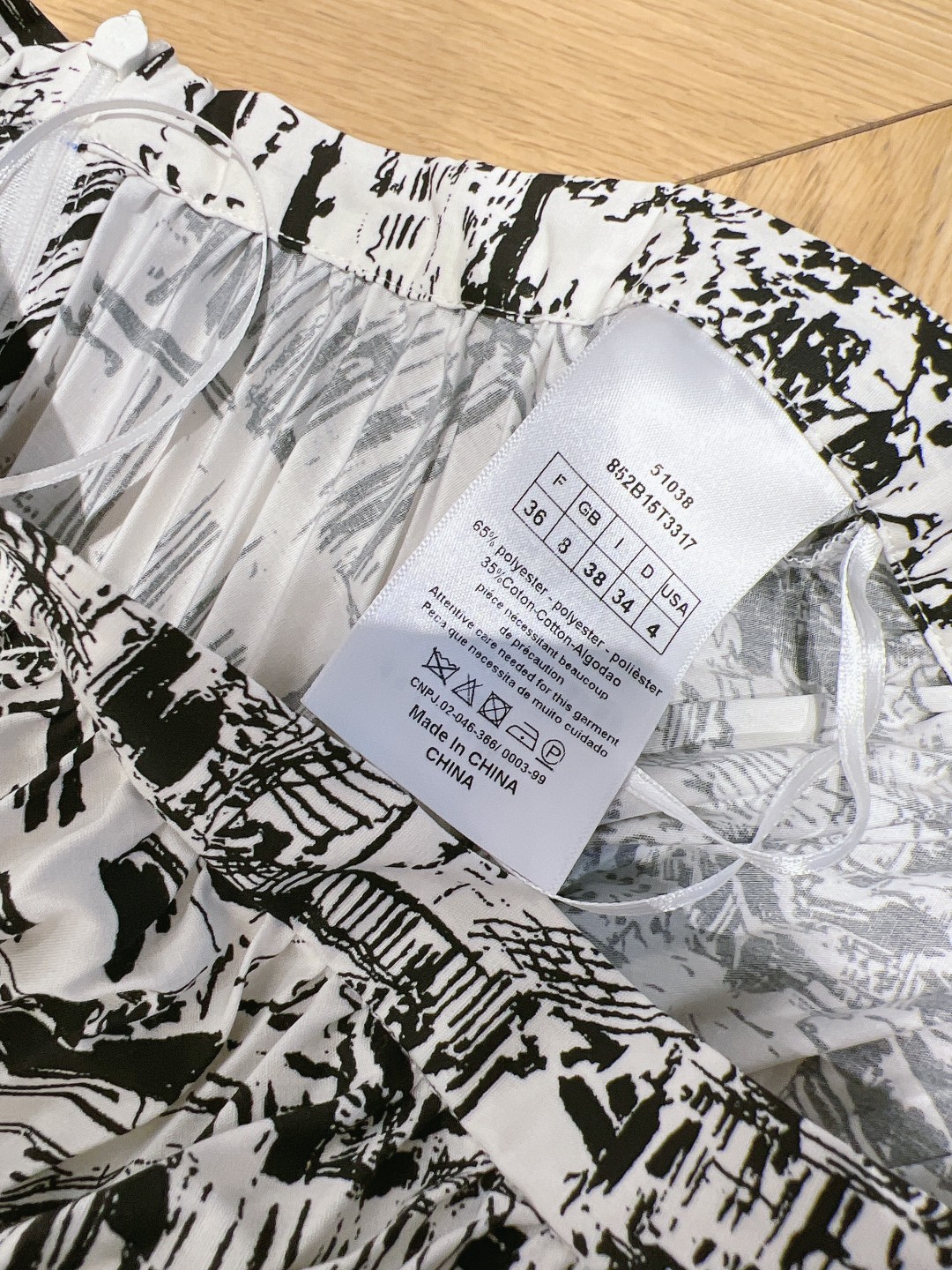 Paris-Inspired High-Quality Women’s Clothes with Unique Style and Monographs - 图片 7