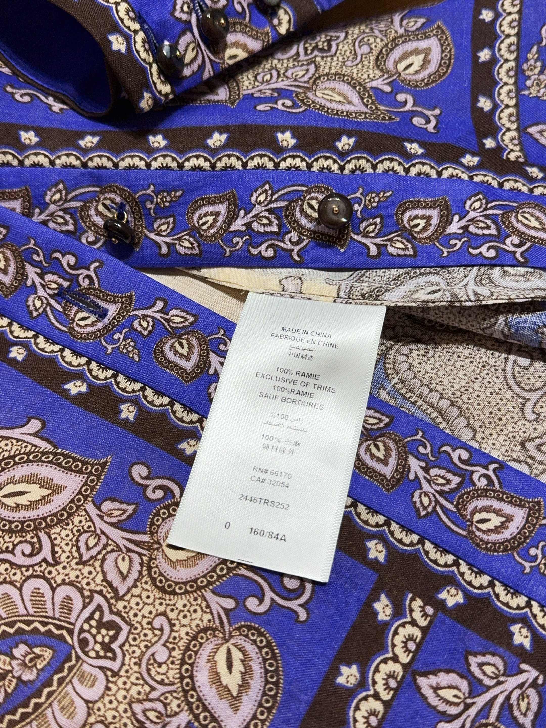 Title: Women’s Ricin Purple Paisley Suit with Lantern Sleeves and Button Details Summary: Elegant suit for women with classic collars, lantern sleeves, button details, and ricin Paisley - 图片 8